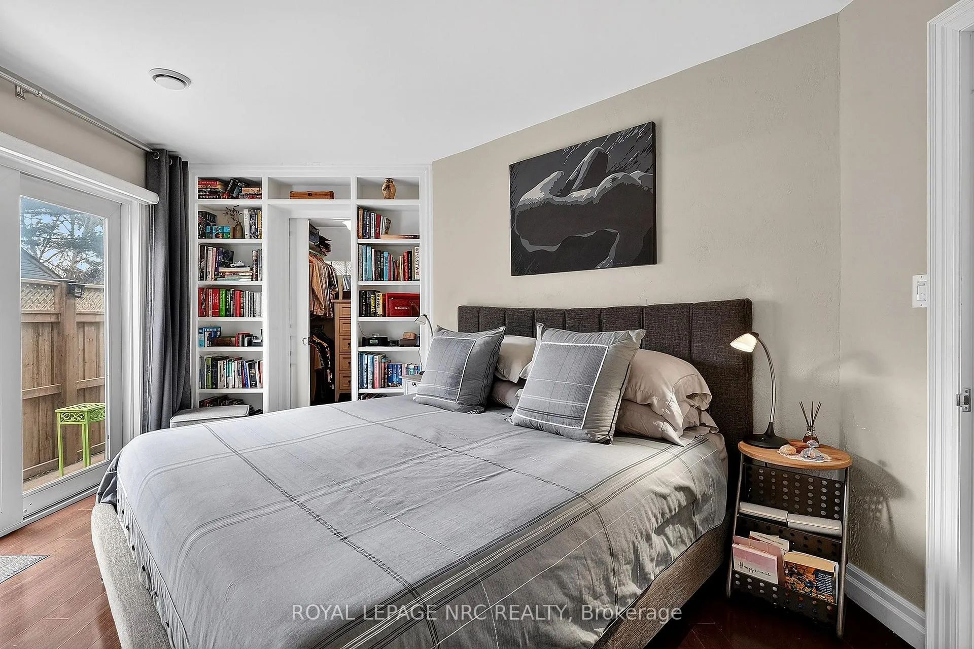 Photo 24 of 11 Peel Street, St. Catharines, Port Dalhousie — HOMEH