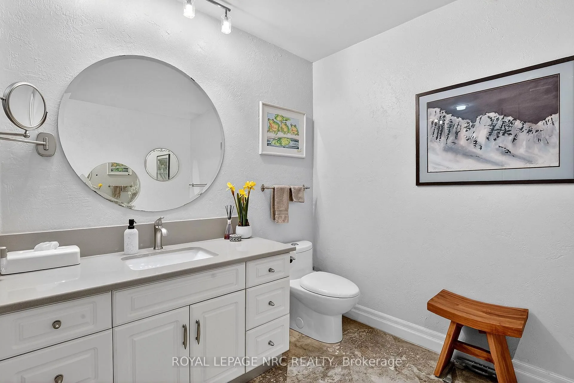 Photo 27 of 11 Peel Street, St. Catharines, Port Dalhousie — HOMEH
