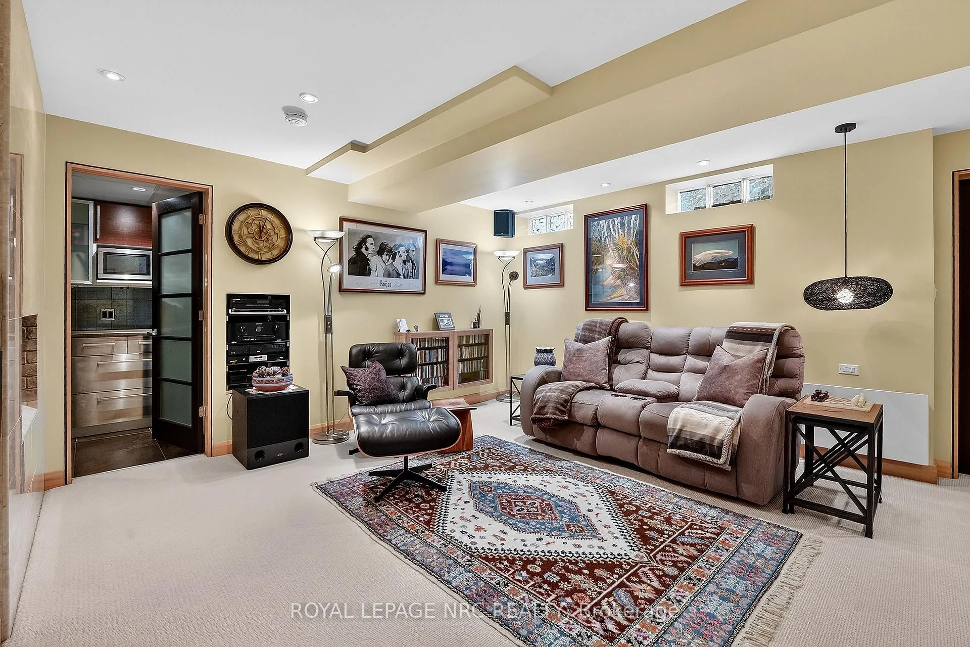 Photo 34 of 11 Peel Street, St. Catharines, Port Dalhousie — HOMEH