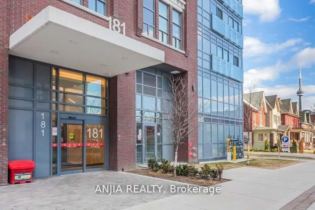 Photo 2 of Unit Lph07, 181 Huron Street, Toronto, University — HOMEH