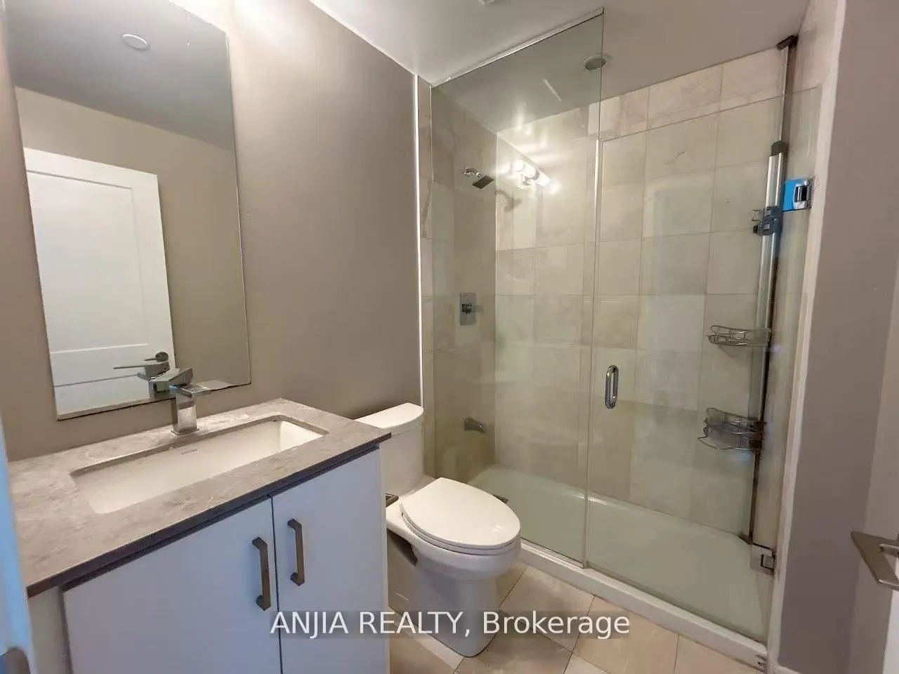 Photo 8 of Unit Lph07, 181 Huron Street, Toronto, University — HOMEH