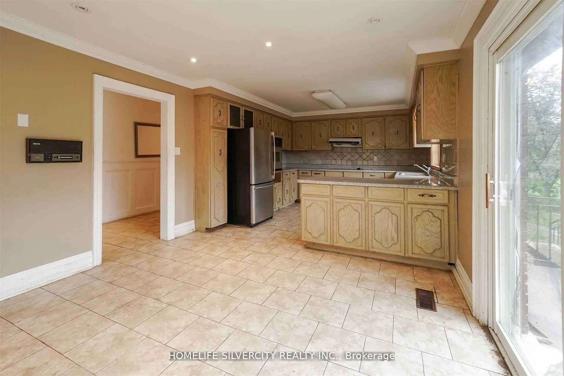 Photo 9 of 4395 Castlemore Road, Brampton, Bram East — HOMEH