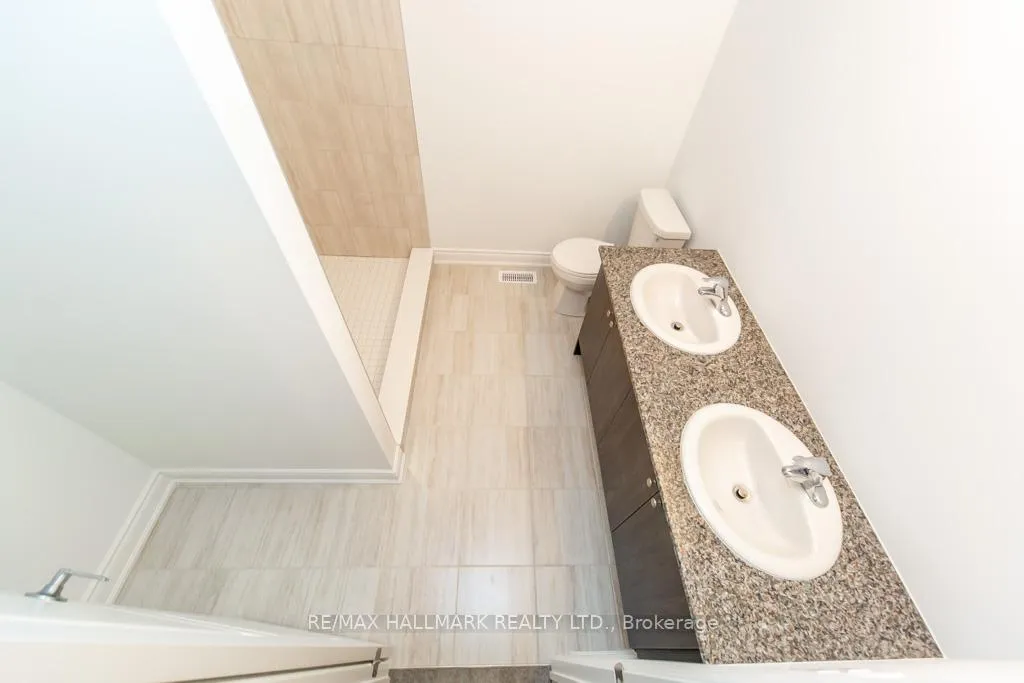 Photo 10 of 6185 Kingston Road, Scarborough, Centennial Scarborough — HOMEH