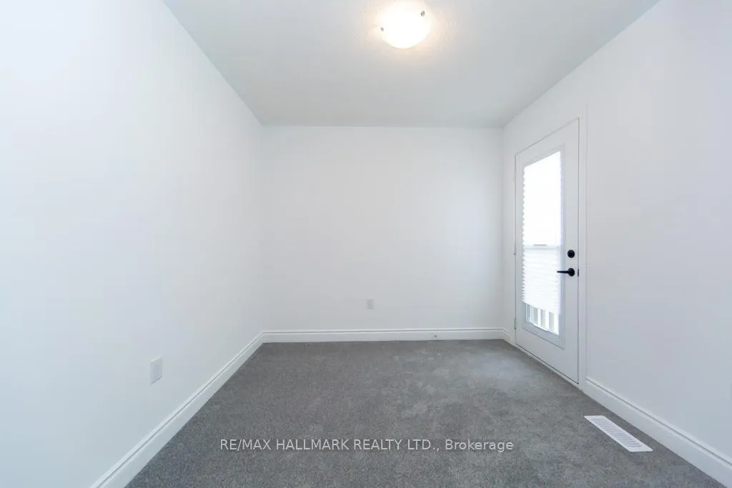 Photo 14 of 6185 Kingston Road, Scarborough, Centennial Scarborough — HOMEH