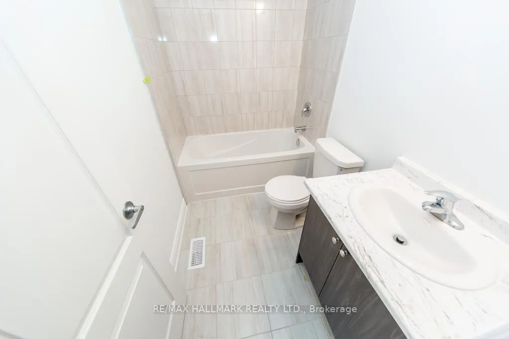 Photo 18 of 6185 Kingston Road, Scarborough, Centennial Scarborough — HOMEH