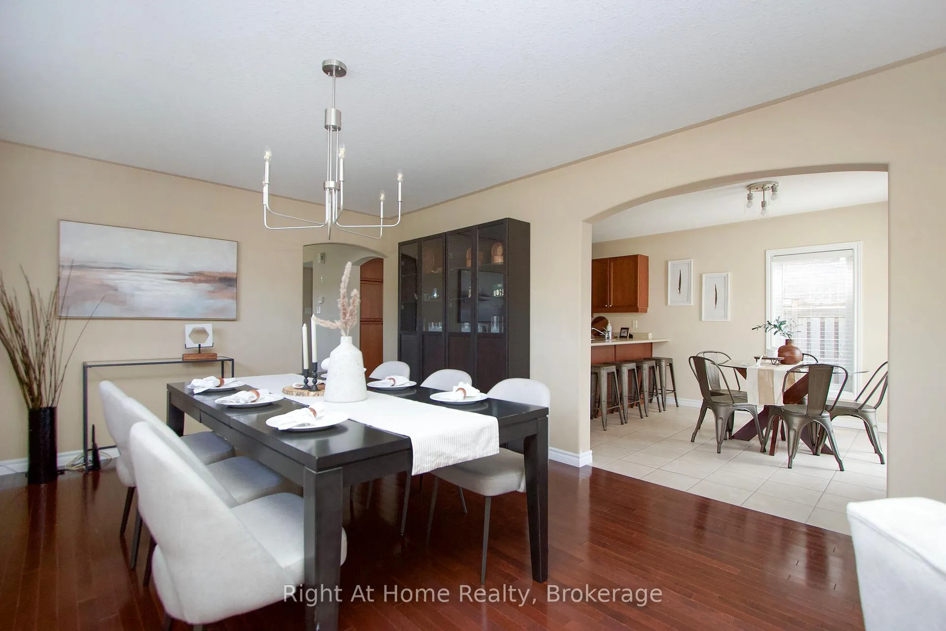 Photo 14 of 2 Cousins Street, Clarington, Courtice — HOMEH