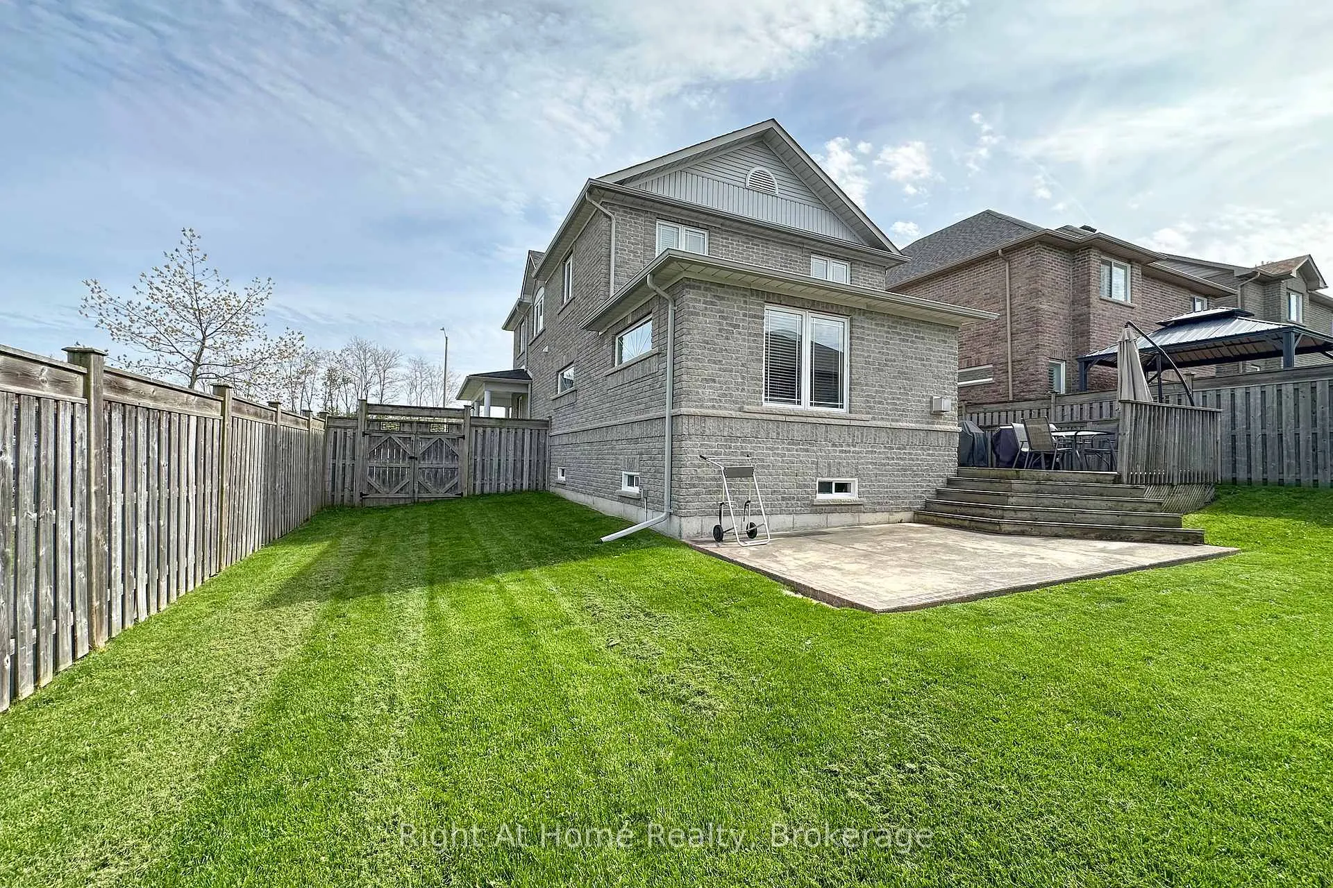 Photo 30 of 2 Cousins Street, Clarington, Courtice — HOMEH