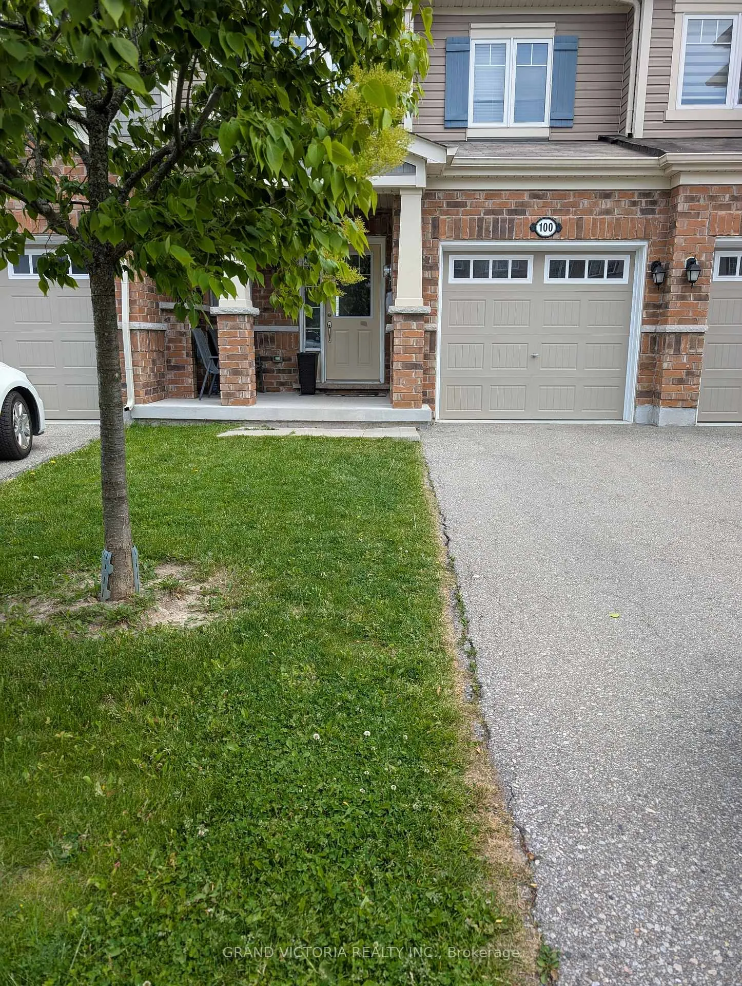 Photo 6 of 100 Mcmonies Drive, Hamilton, Waterdown — HOMEH