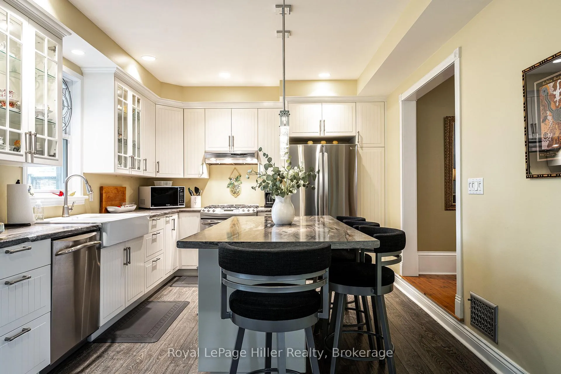 Photo 25 of 121 Milton Street, Stratford — HOMEH