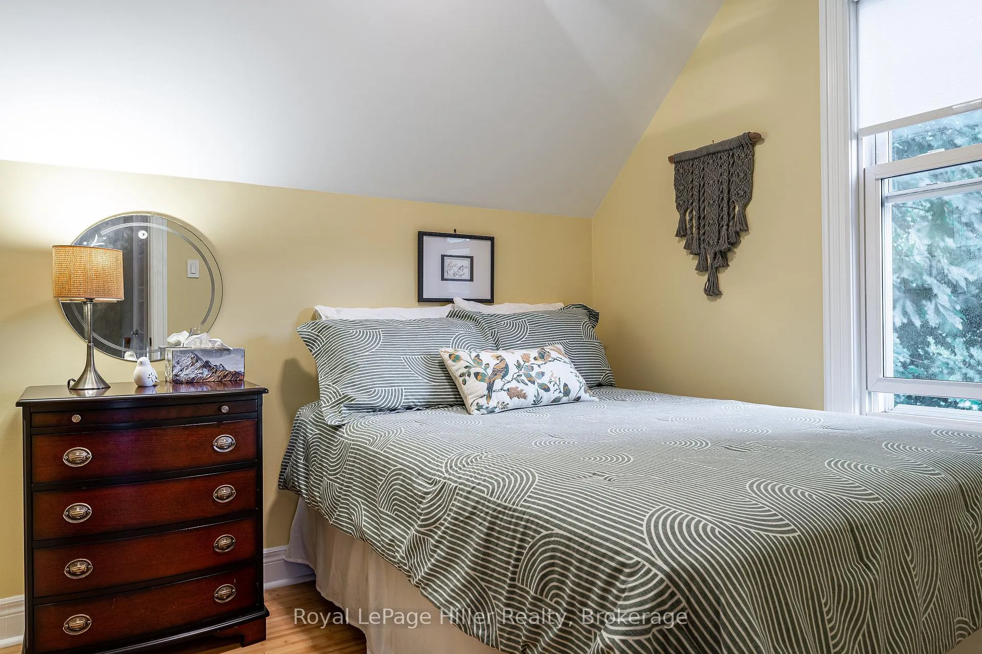 Photo 28 of 121 Milton Street, Stratford — HOMEH