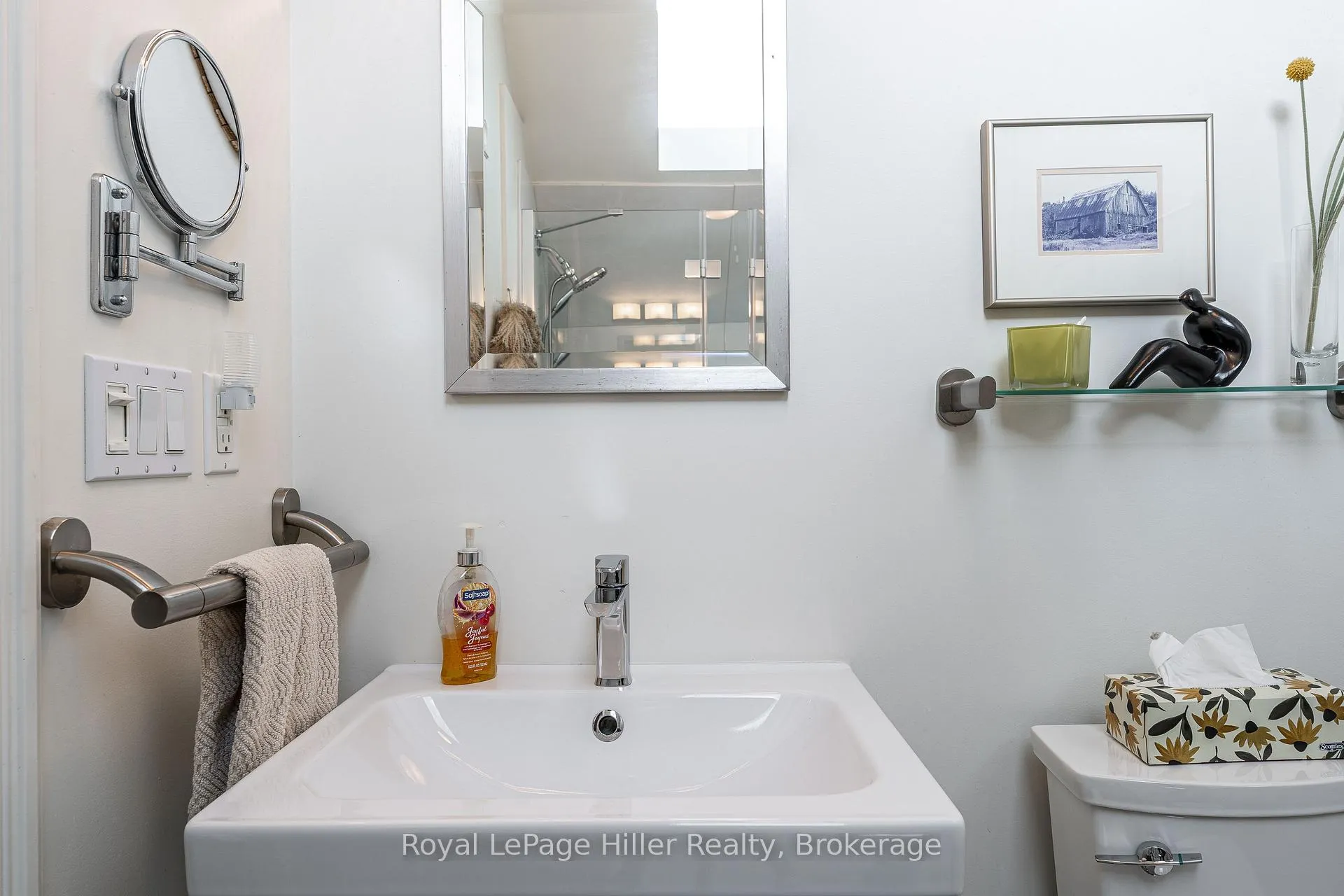 Photo 37 of 121 Milton Street, Stratford — HOMEH