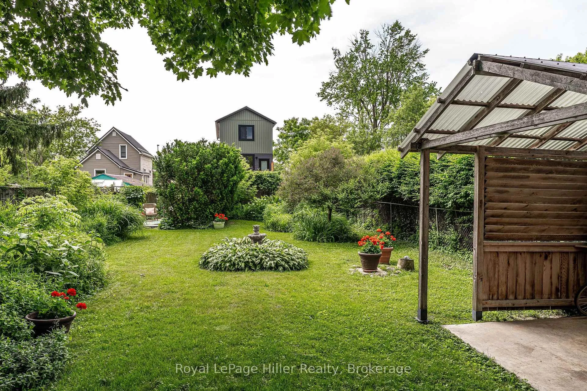 Photo 48 of 121 Milton Street, Stratford — HOMEH