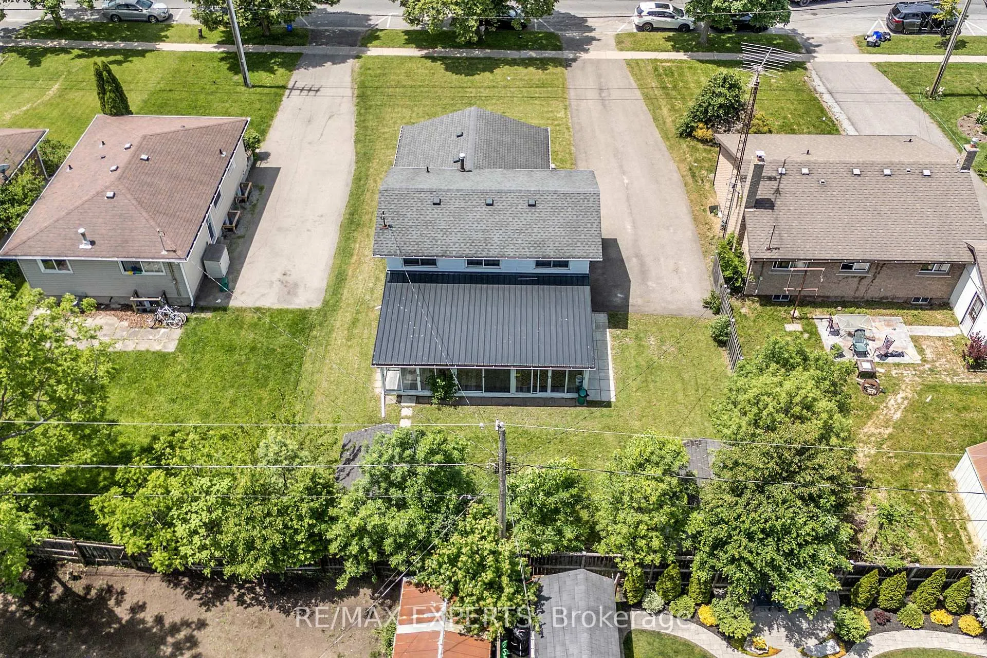 Photo 31 of 360 First Avenue, Welland, N. Welland — HOMEH