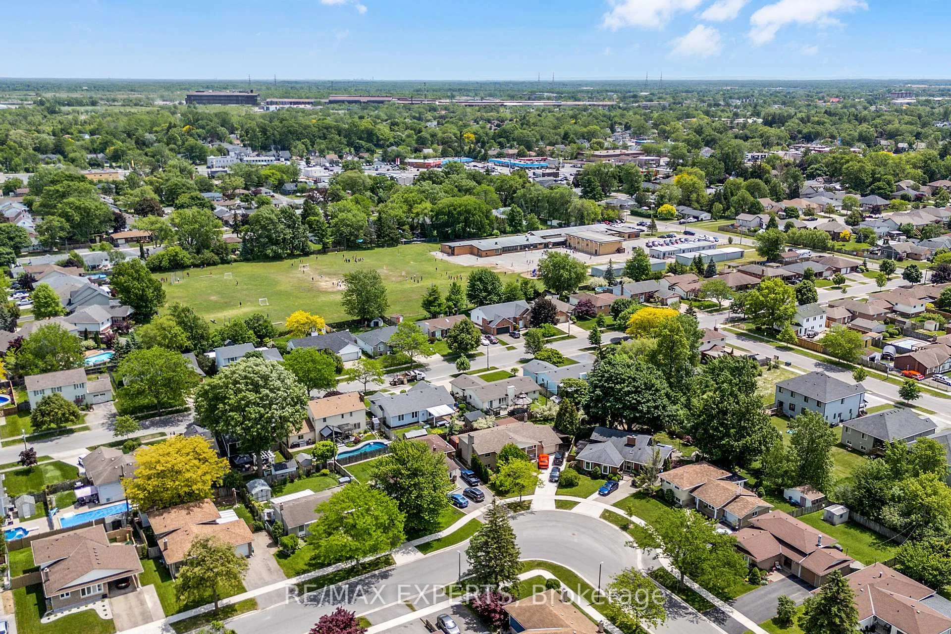 Photo 37 of 360 First Avenue, Welland, N. Welland — HOMEH