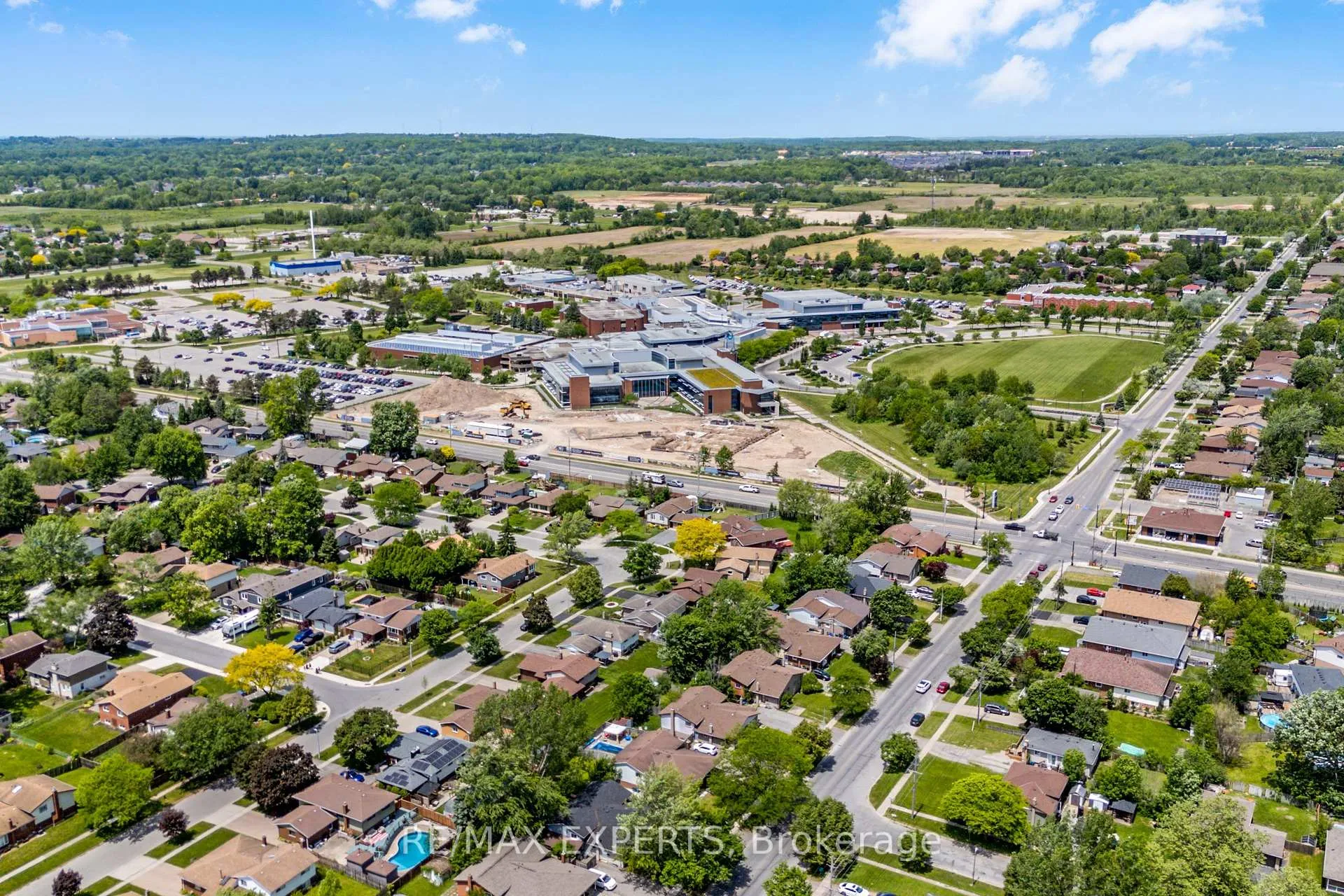 Photo 39 of 360 First Avenue, Welland, N. Welland — HOMEH