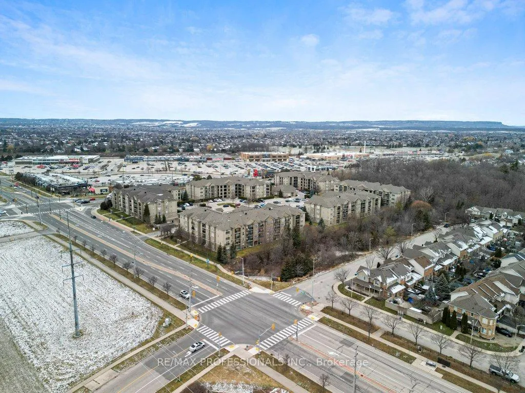 Photo 28 of Unit 106, 2055 Appleby Line, Burlington, Uptown — HOMEH
