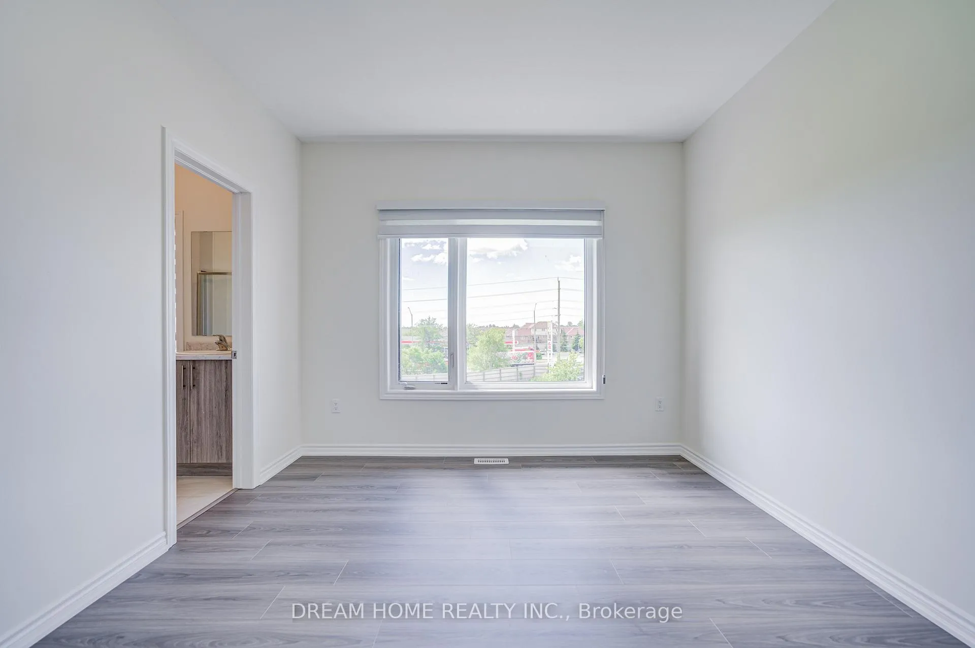 Photo 20 of 19 Coppini Lane, Ajax, South East — HOMEH