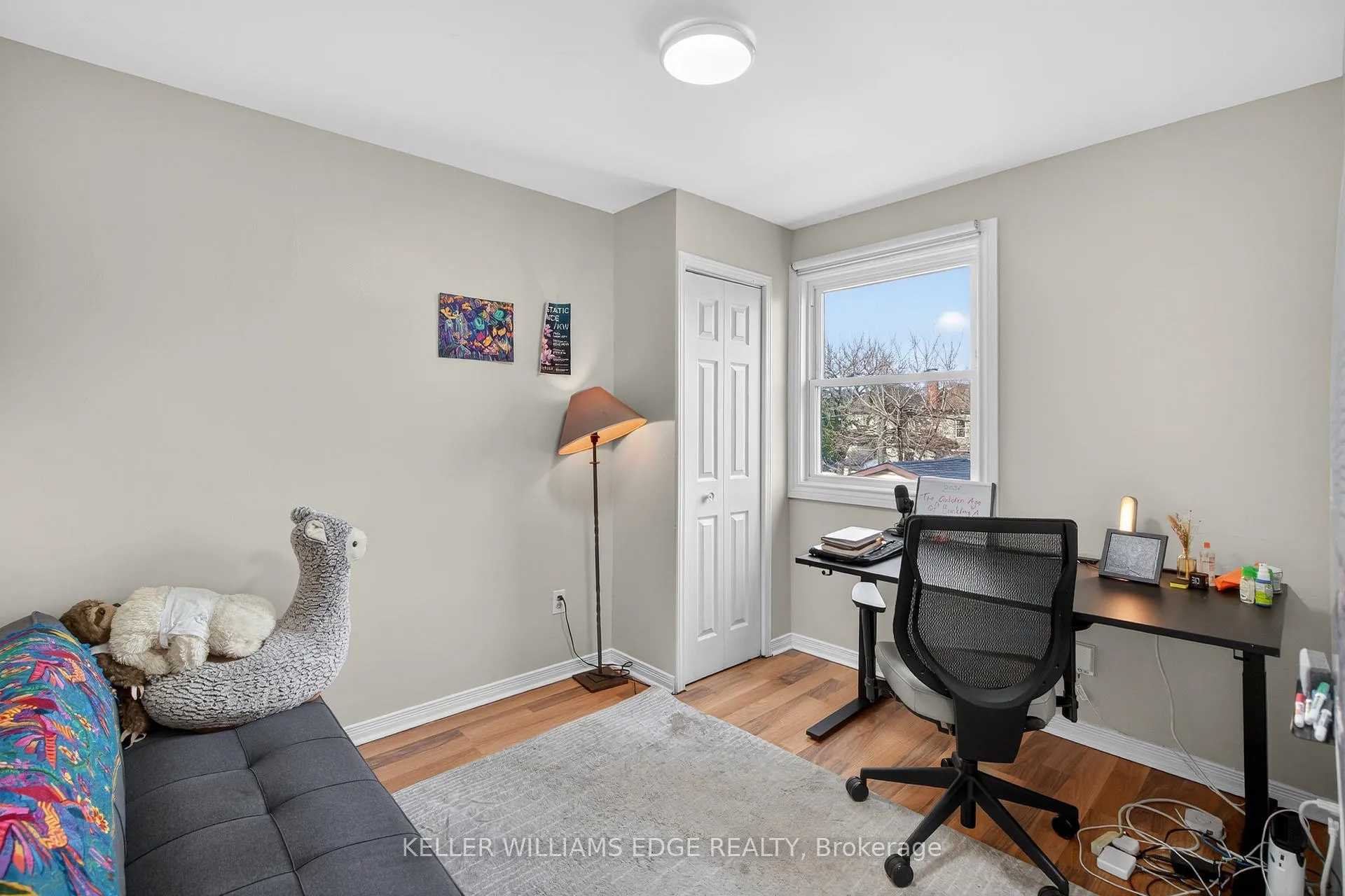 Photo 21 of 209 Glendale Avenue N, Hamilton, Crown Point — HOMEH