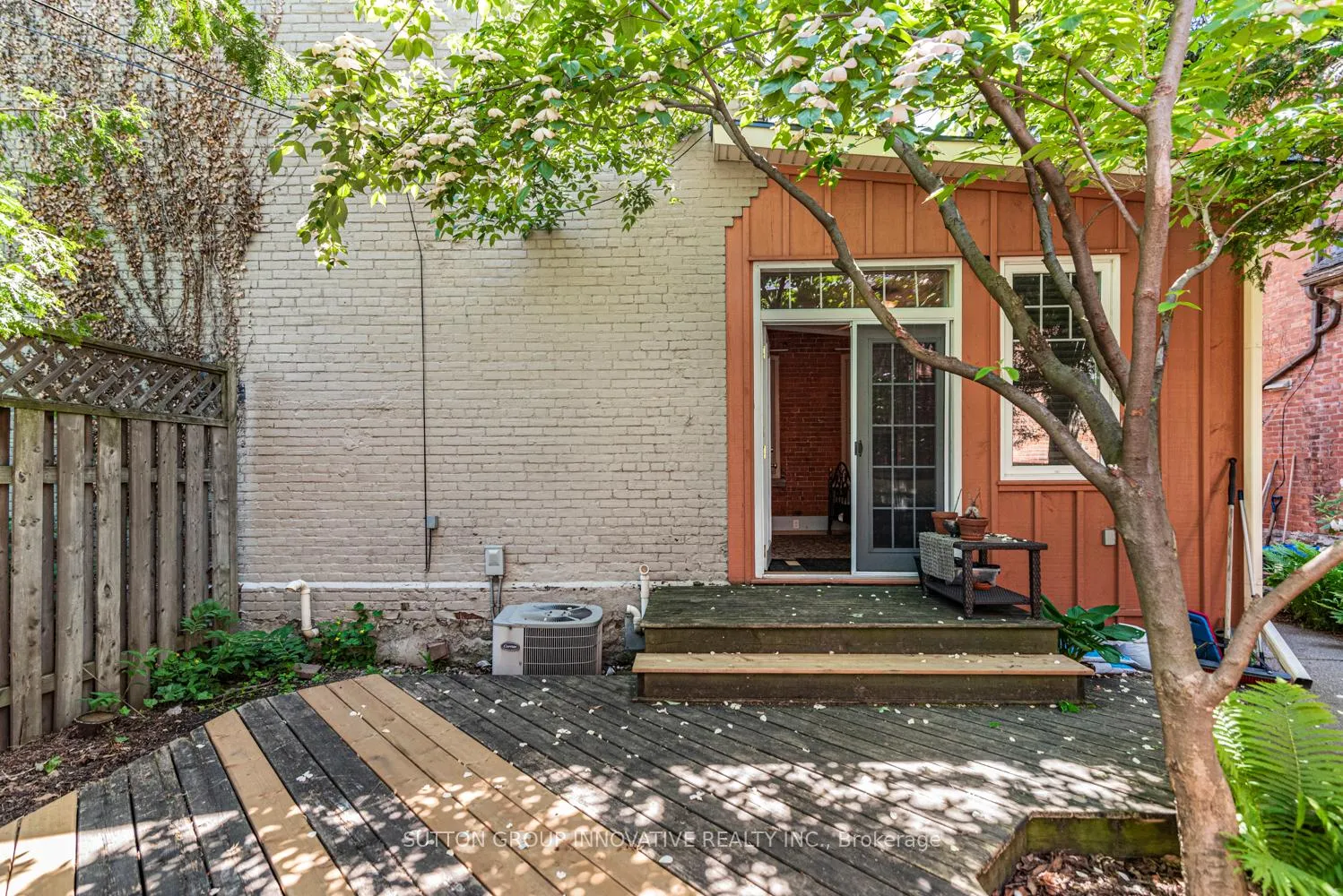 Photo 26 of 18 Pearl Street S, Hamilton, Strathcona — HOMEH