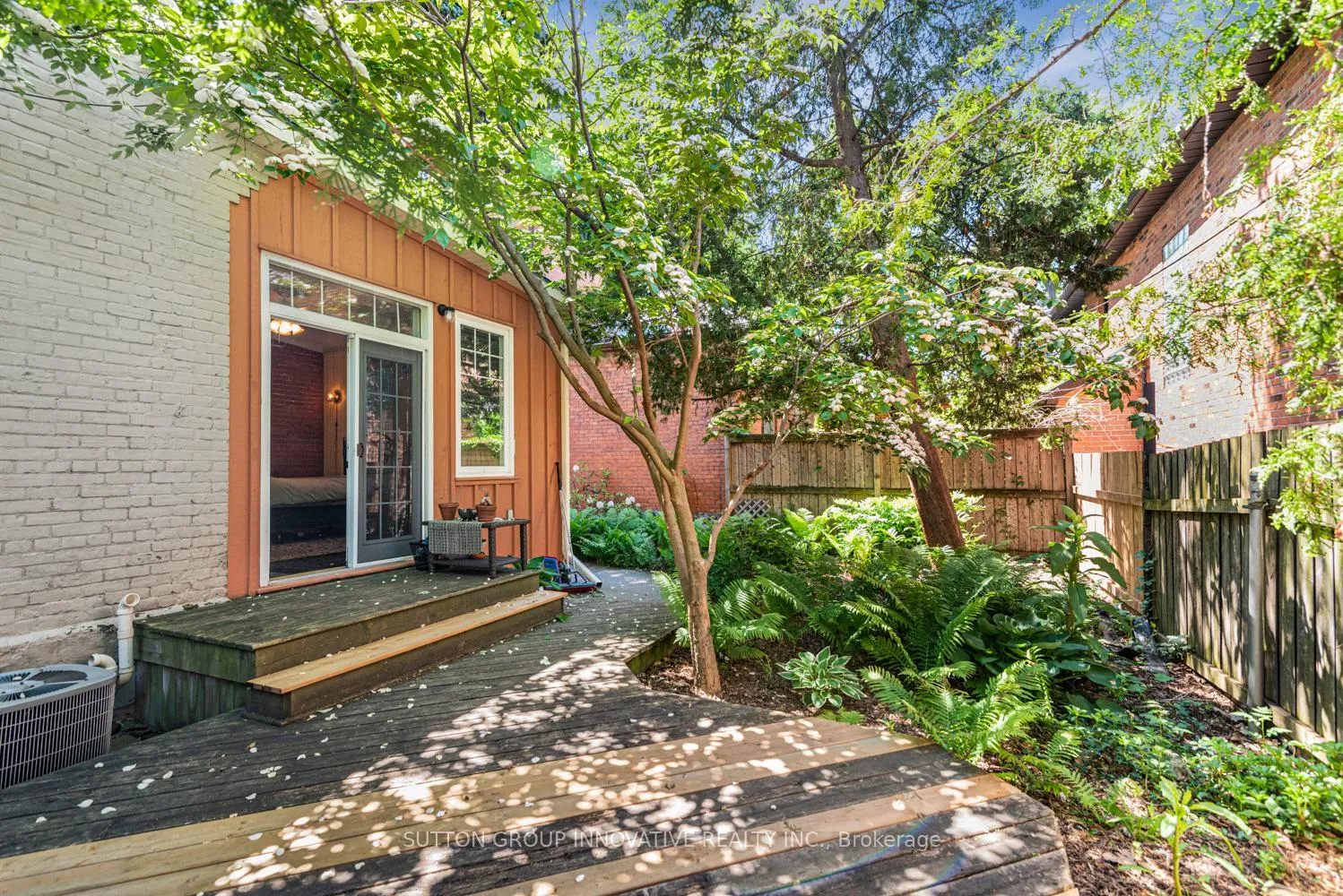 Photo 28 of 18 Pearl Street S, Hamilton, Strathcona — HOMEH