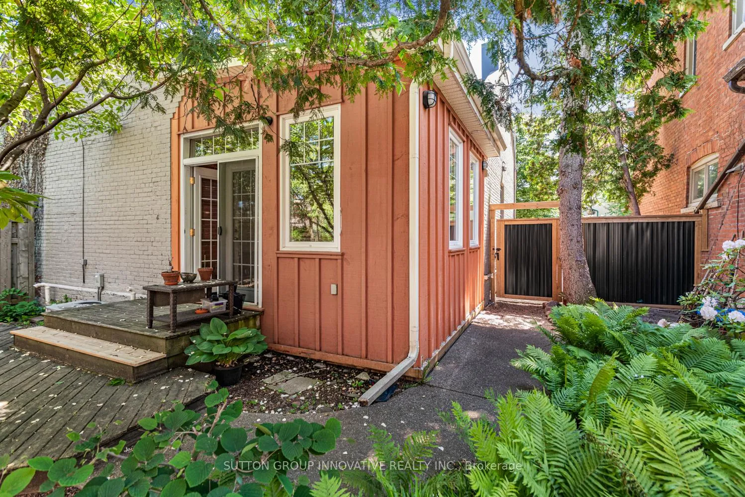 Photo 29 of 18 Pearl Street S, Hamilton, Strathcona — HOMEH