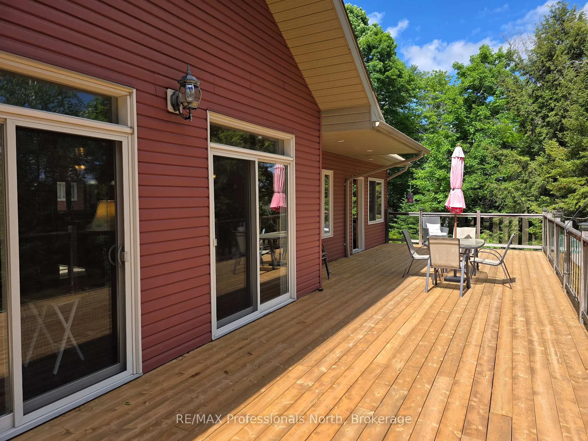 Photo 23 of 98 Lynx Drive, Kearney — HOMEH