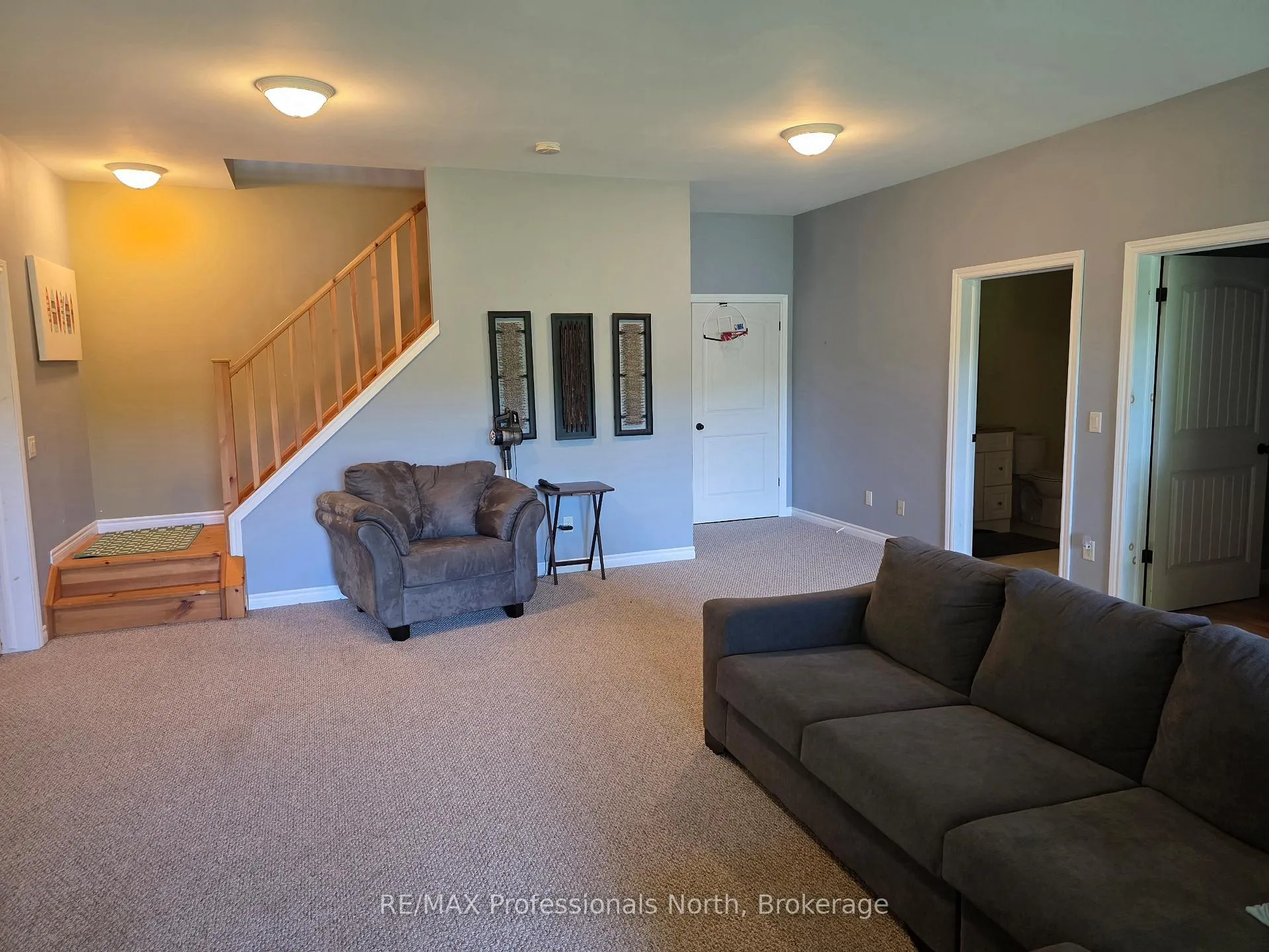 Photo 25 of 98 Lynx Drive, Kearney — HOMEH