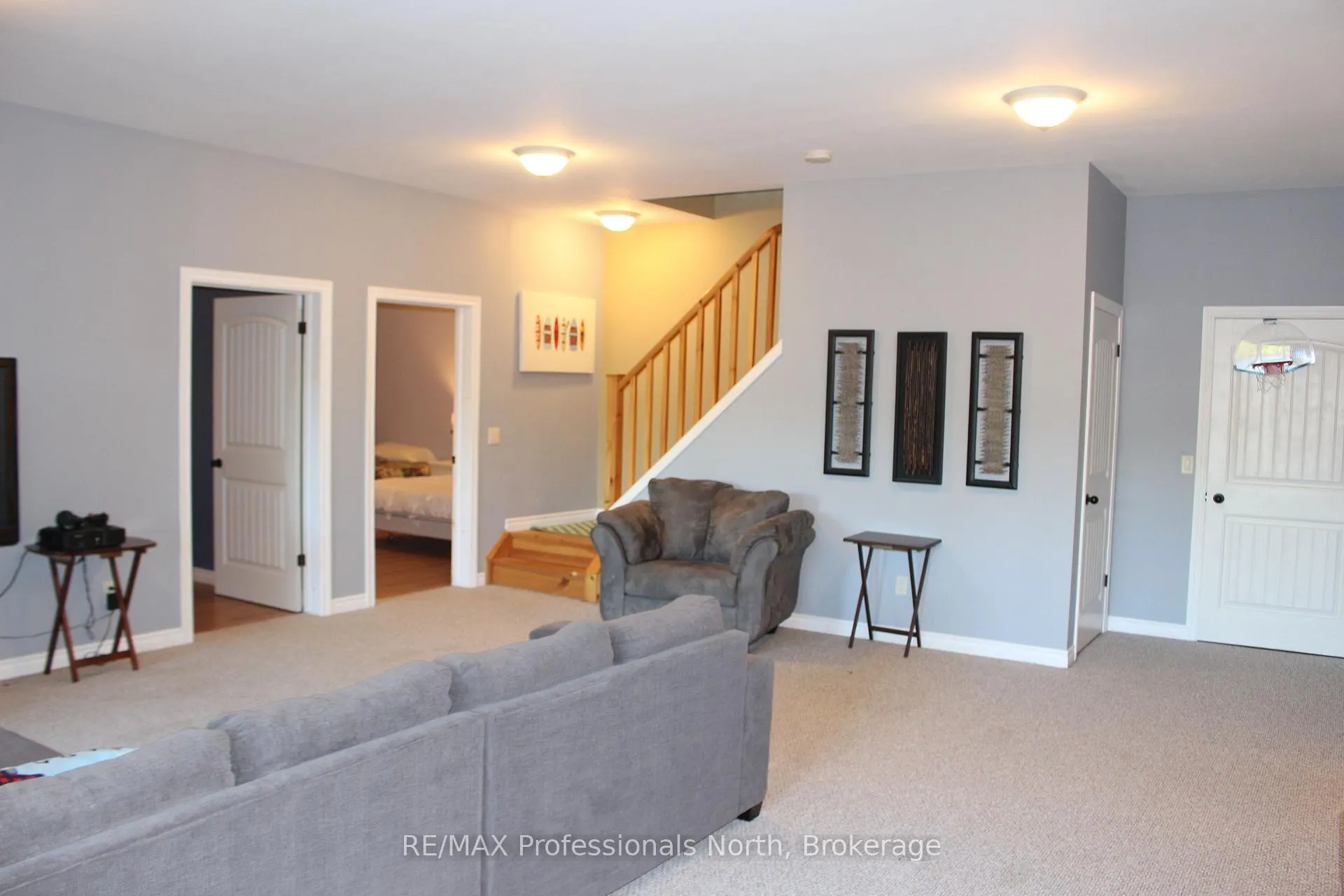 Photo 26 of 98 Lynx Drive, Kearney — HOMEH
