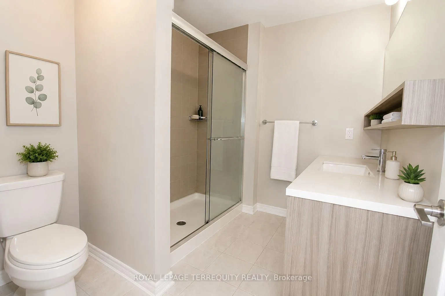 Photo 5 of 3111 Blackfriar Common, Oakville, Joshua Meadows — HOMEH