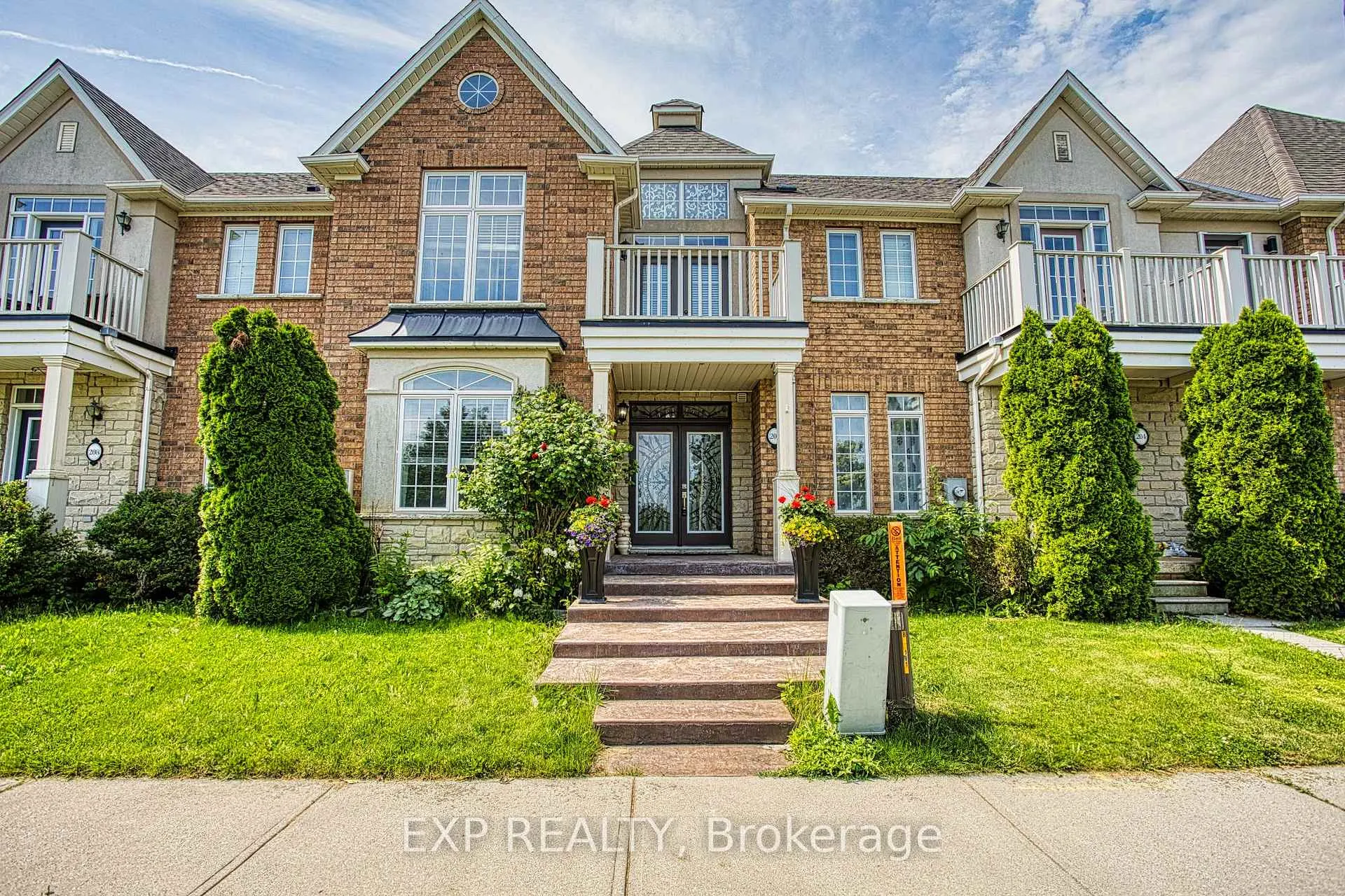 Photo 1 of 206 Springstead Avenue, Hamilton, Winona Park — HOMEH