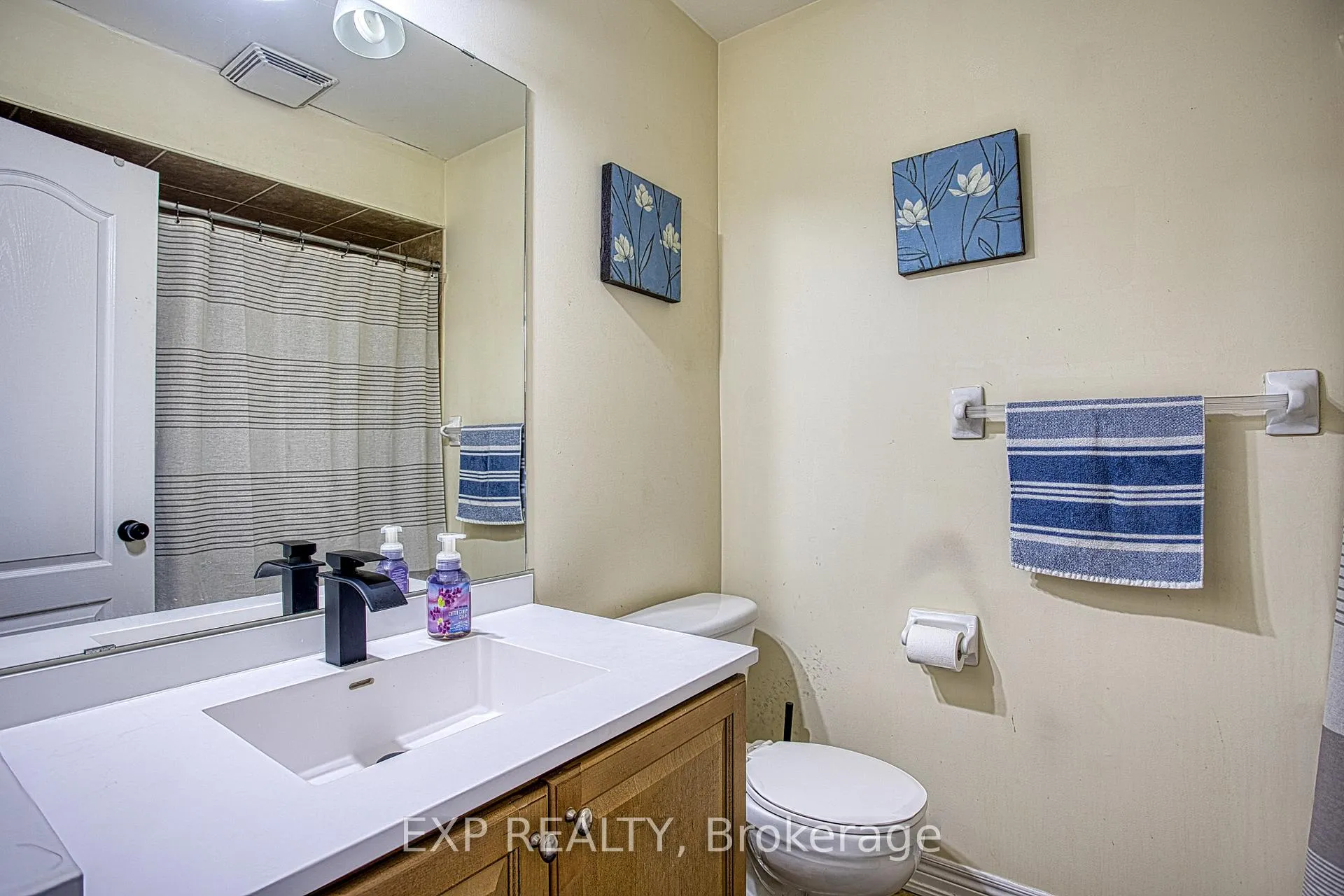 Photo 23 of 206 Springstead Avenue, Hamilton, Winona Park — HOMEH