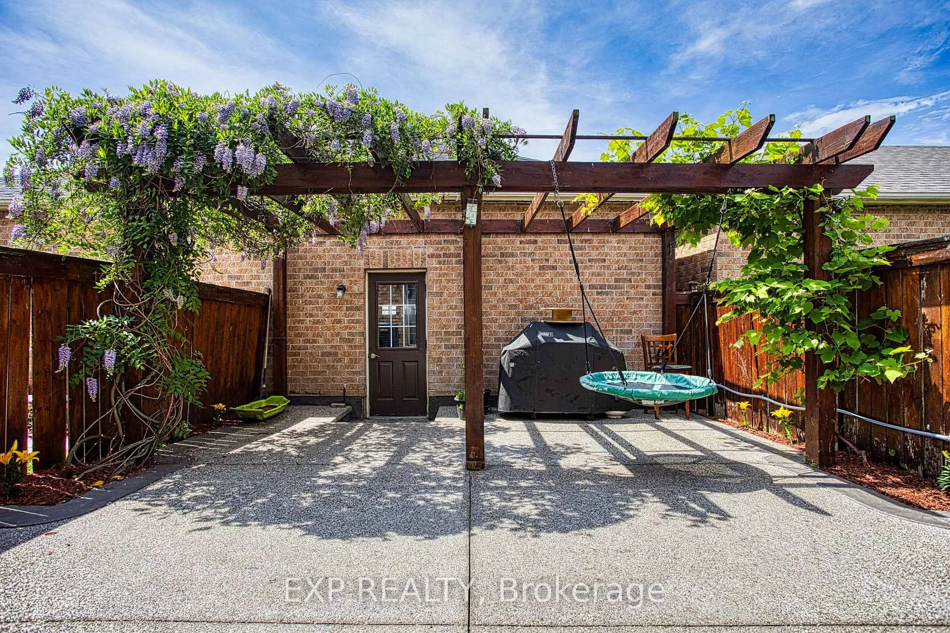 Photo 35 of 206 Springstead Avenue, Hamilton, Winona Park — HOMEH