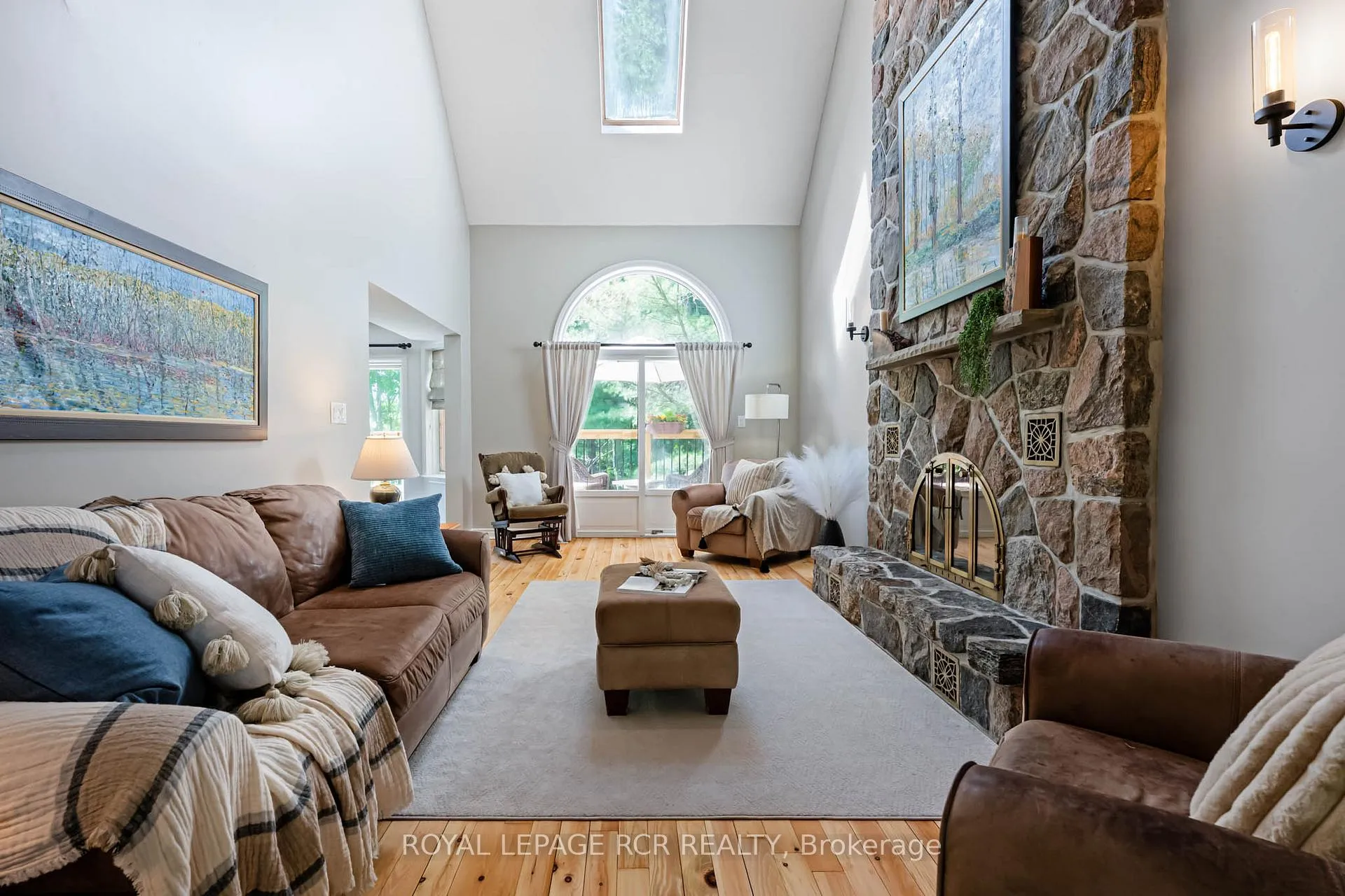 Photo 29 of 3 Carroll Court, Caledon, Palgrave — HOMEH
