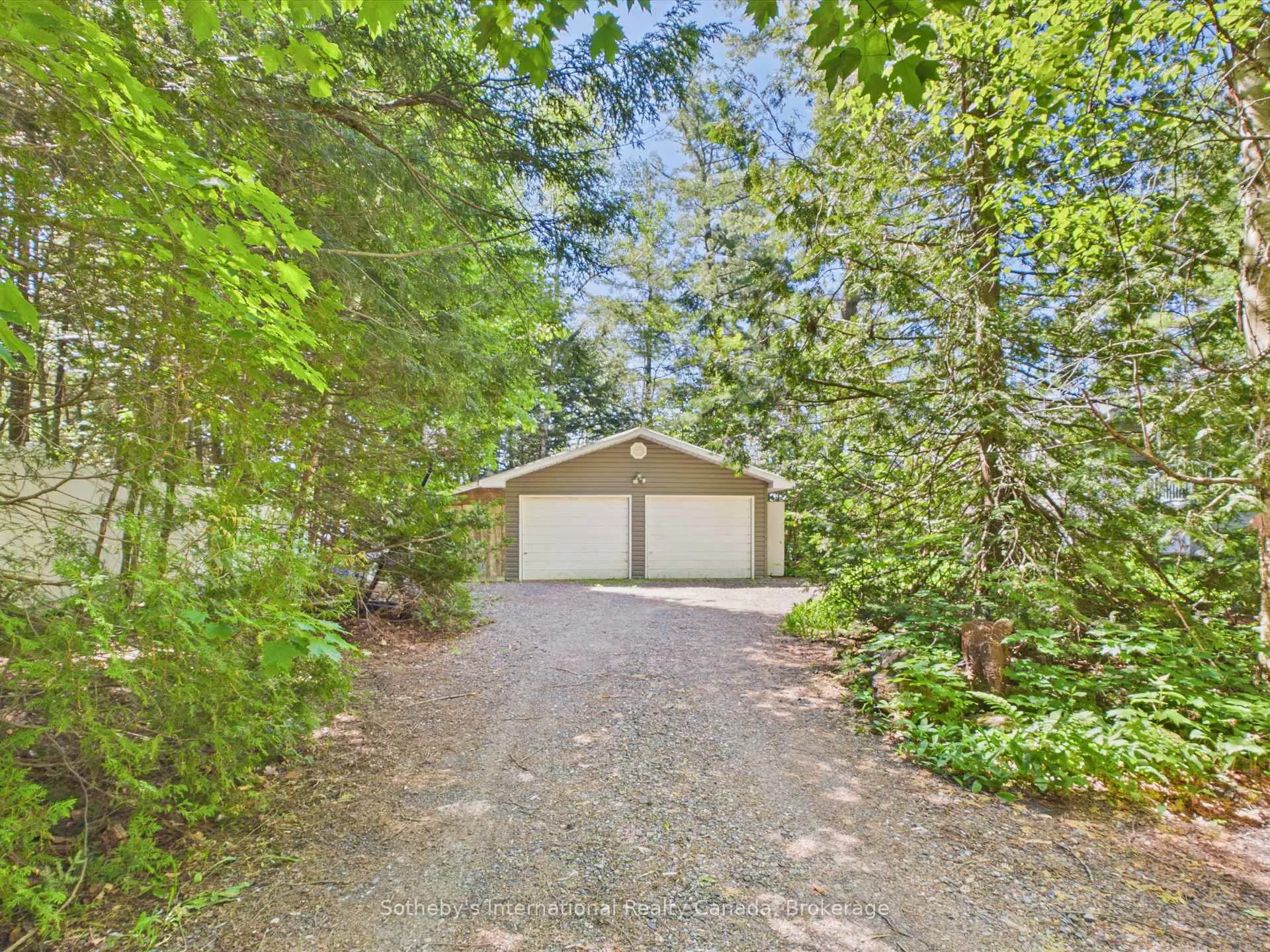 Photo 3 of 223 10th Concession, Seguin — HOMEH