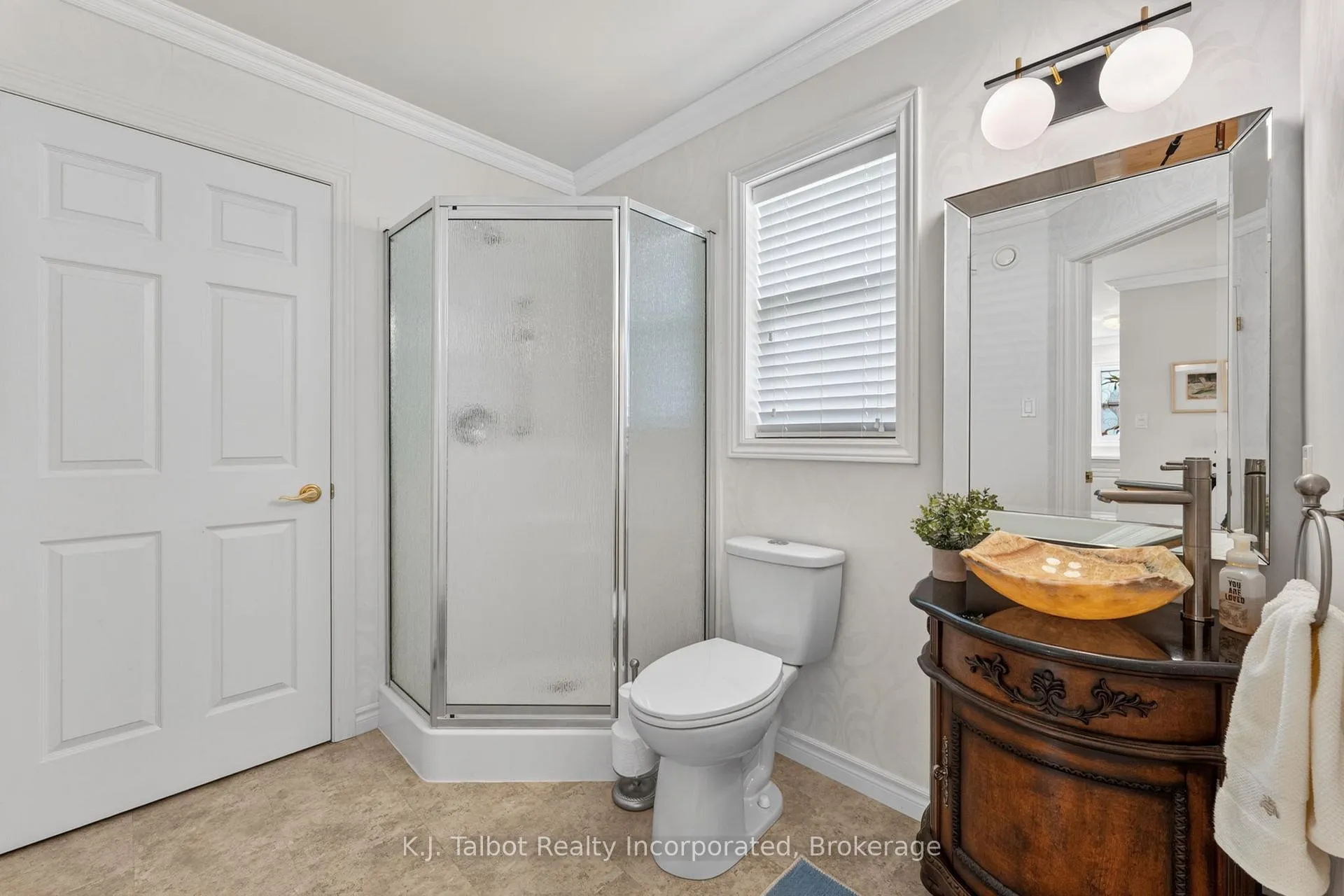 Photo 7 of 297 Bethune Crescent, Goderich, Goderich (Town) — HOMEH