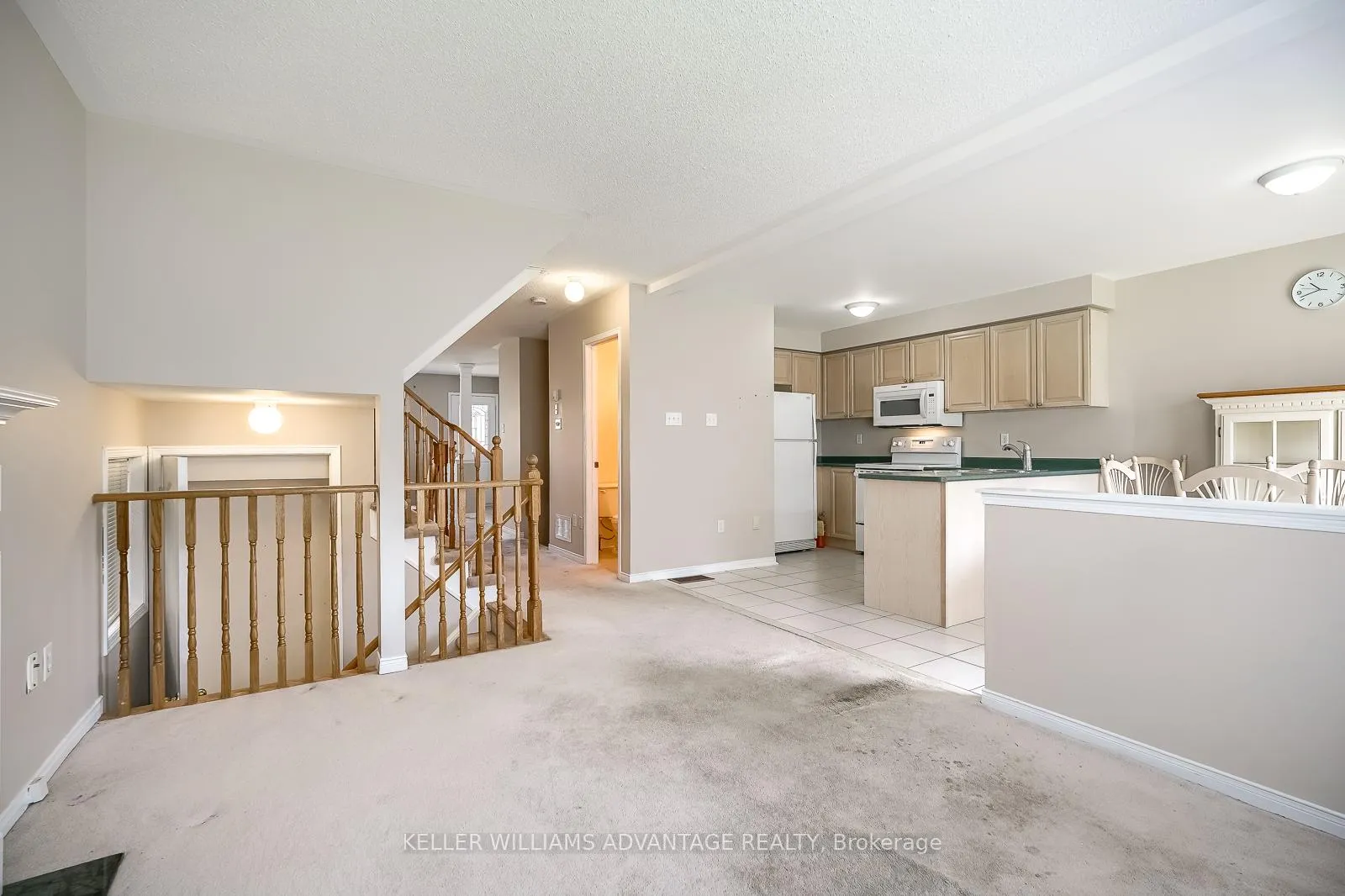 Photo 12 of 312 Castlemore Avenue, Markham, Berczy — HOMEH