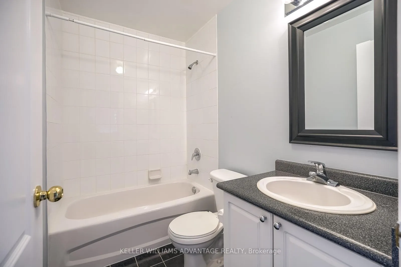 Photo 38 of 312 Castlemore Avenue, Markham, Berczy — HOMEH