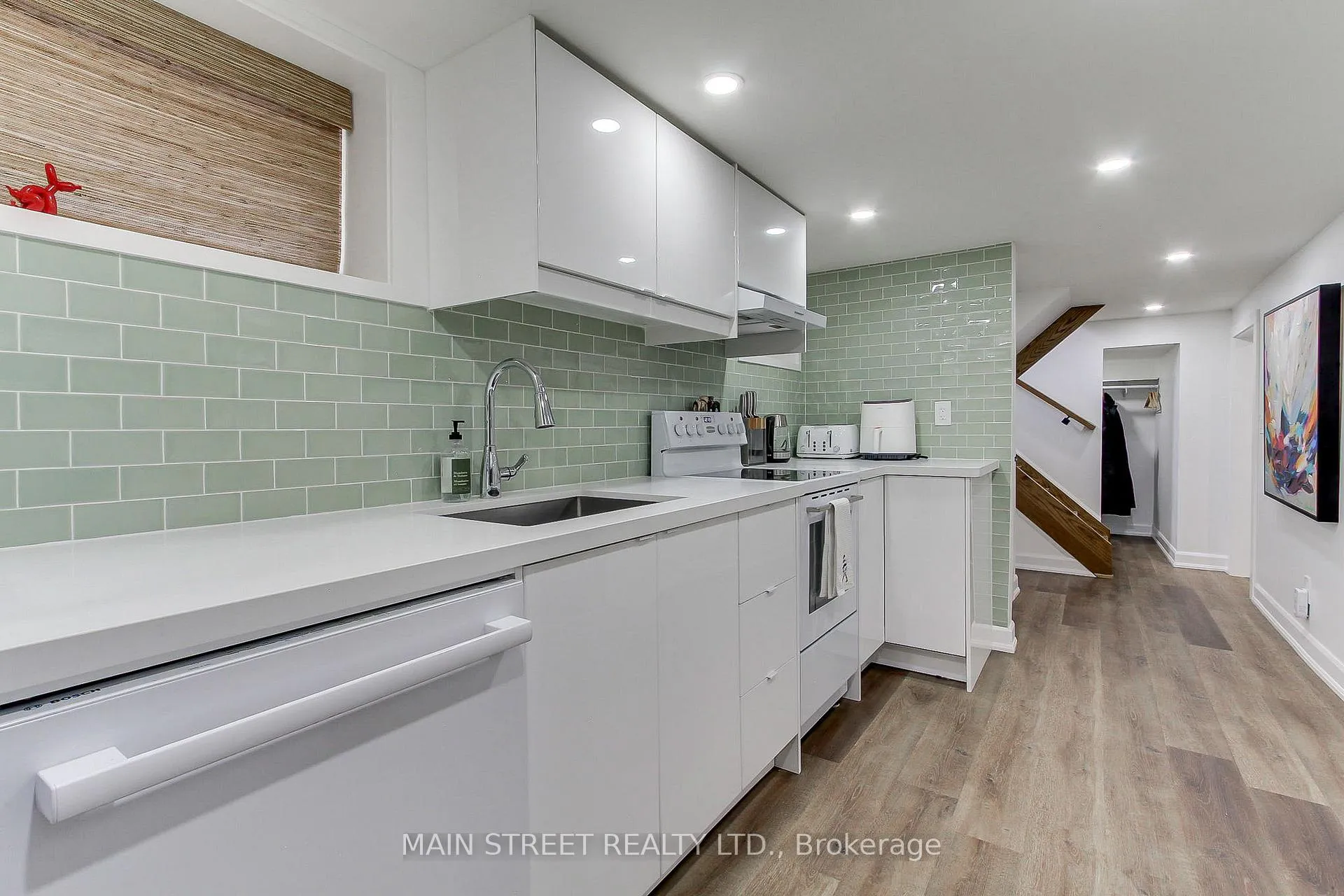 Photo 25 of 595 Northcliffe Boulevard, Toronto, Oakwood Village — HOMEH