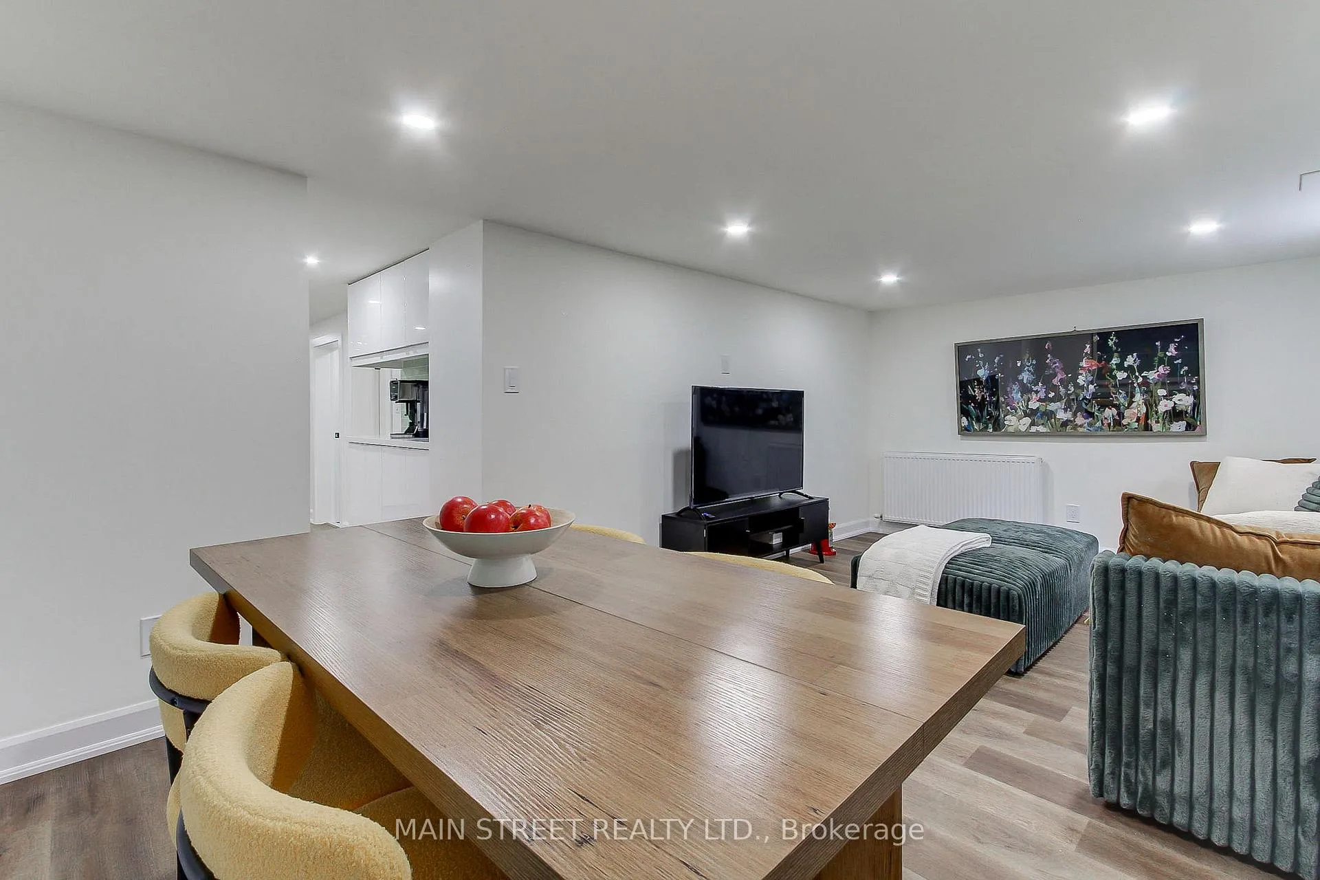 Photo 28 of 595 Northcliffe Boulevard, Toronto, Oakwood Village — HOMEH