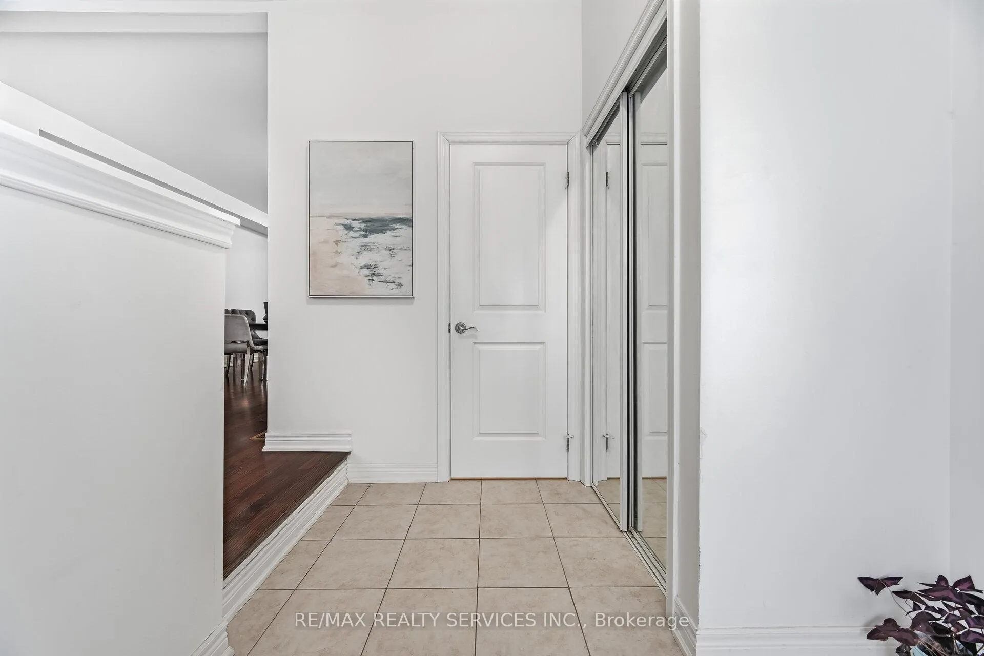 Photo 4 of 264 Inspire Boulevard, Brampton, Sandringham-Wellington North — HOMEH