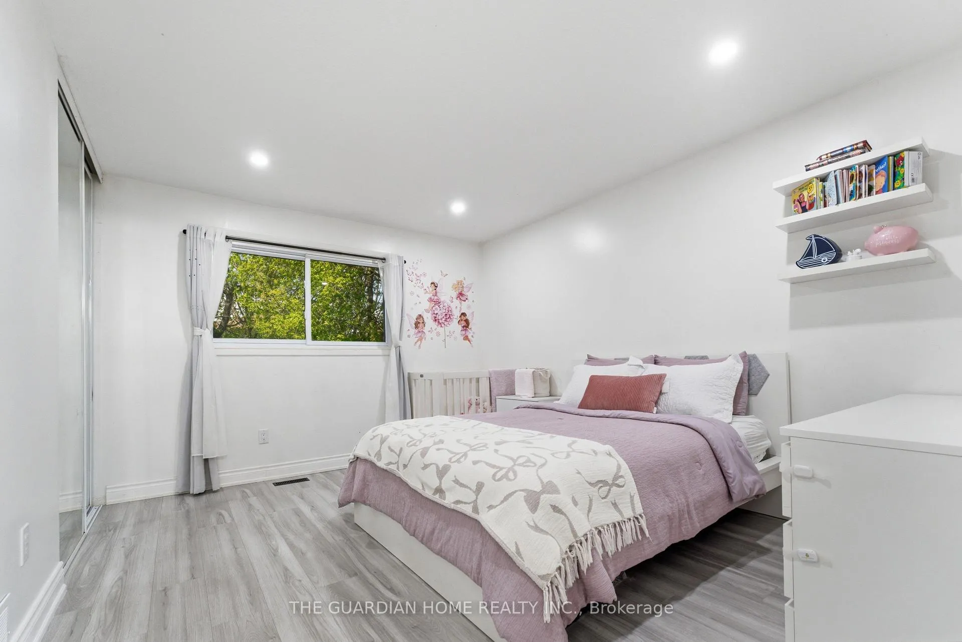 Photo 29 of 174 Harmony Road S, Oshawa, Donevan — HOMEH