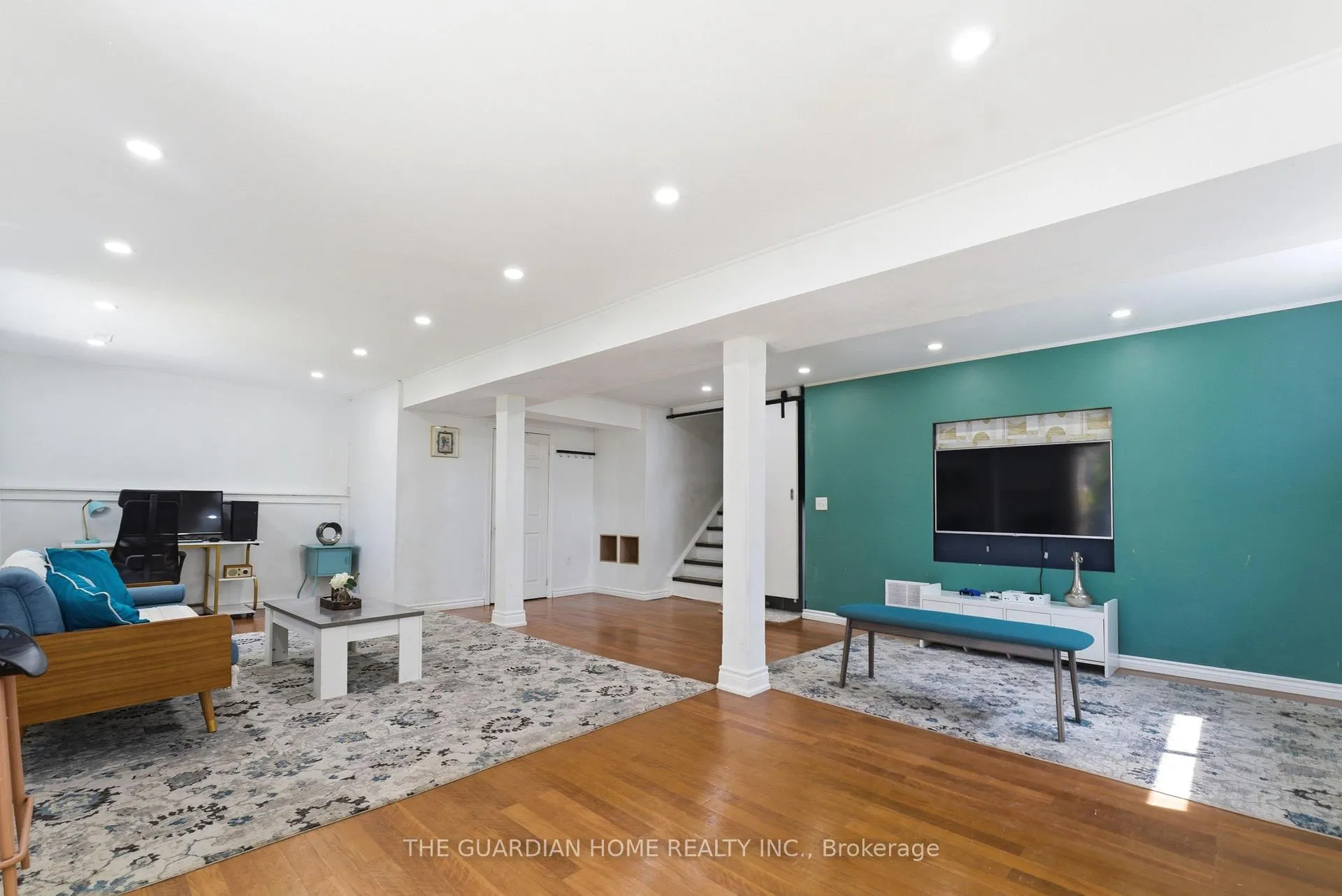 Photo 34 of 174 Harmony Road S, Oshawa, Donevan — HOMEH