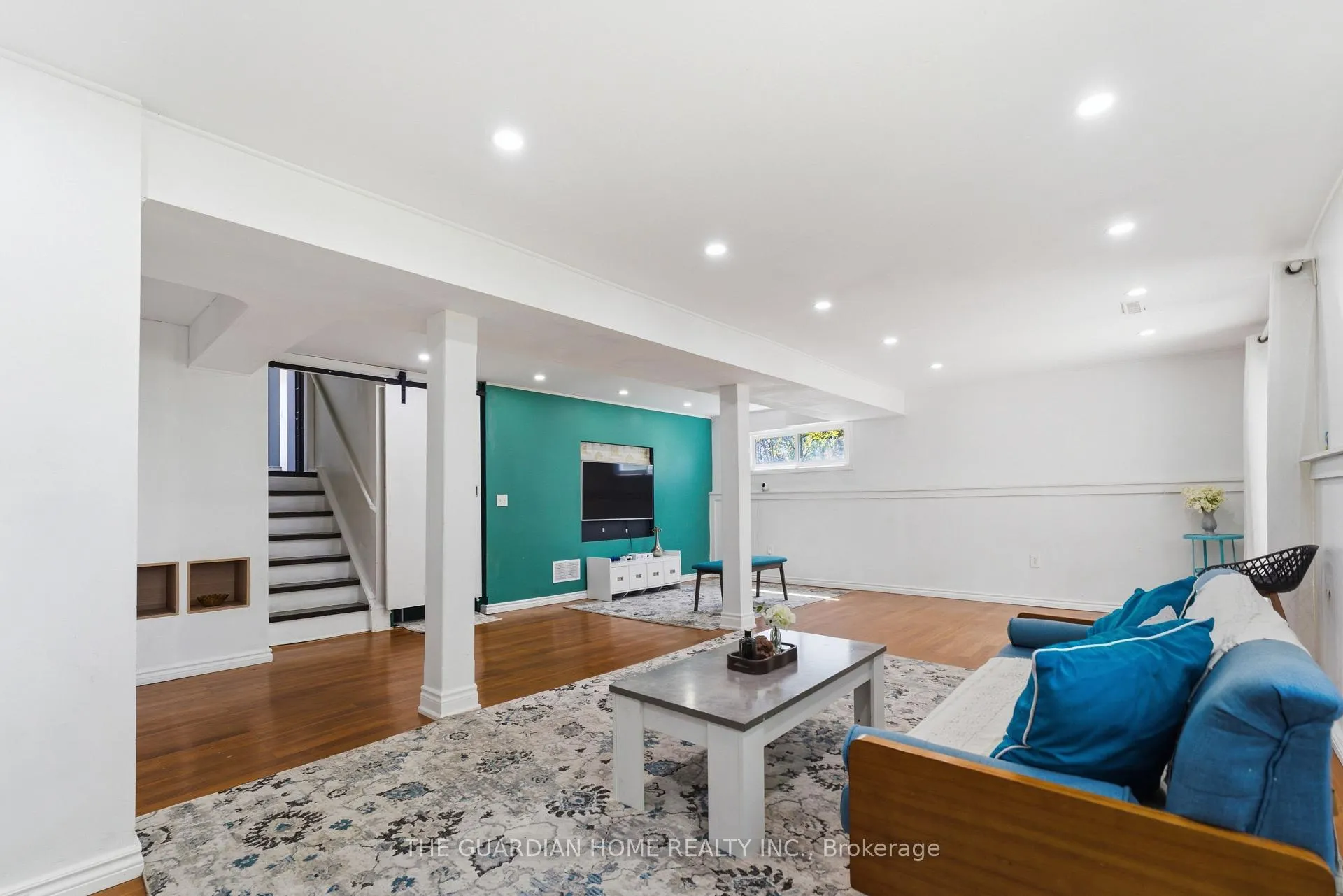 Photo 37 of 174 Harmony Road S, Oshawa, Donevan — HOMEH