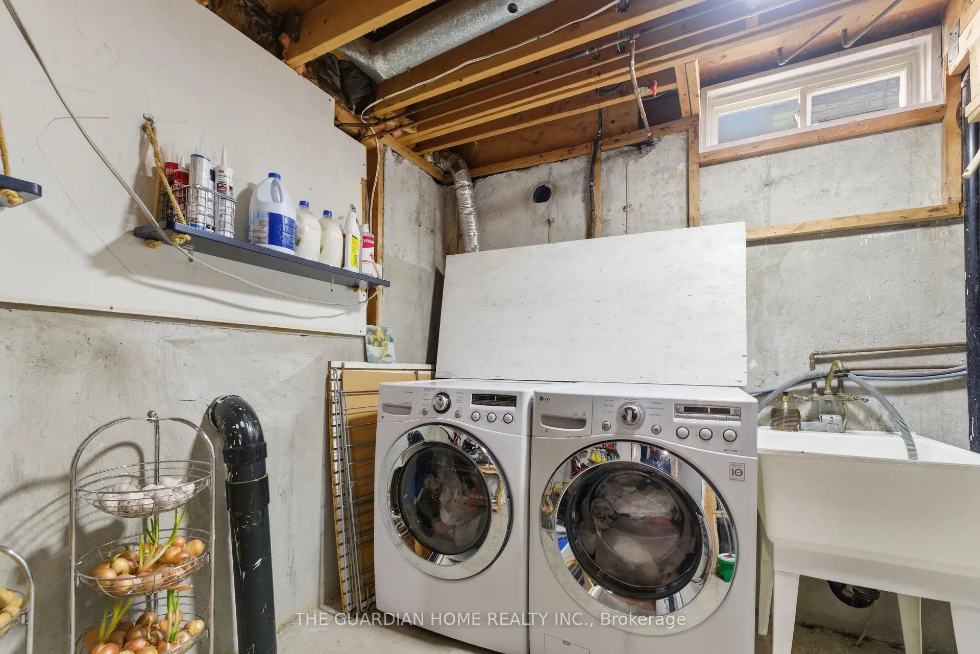 Photo 43 of 174 Harmony Road S, Oshawa, Donevan — HOMEH