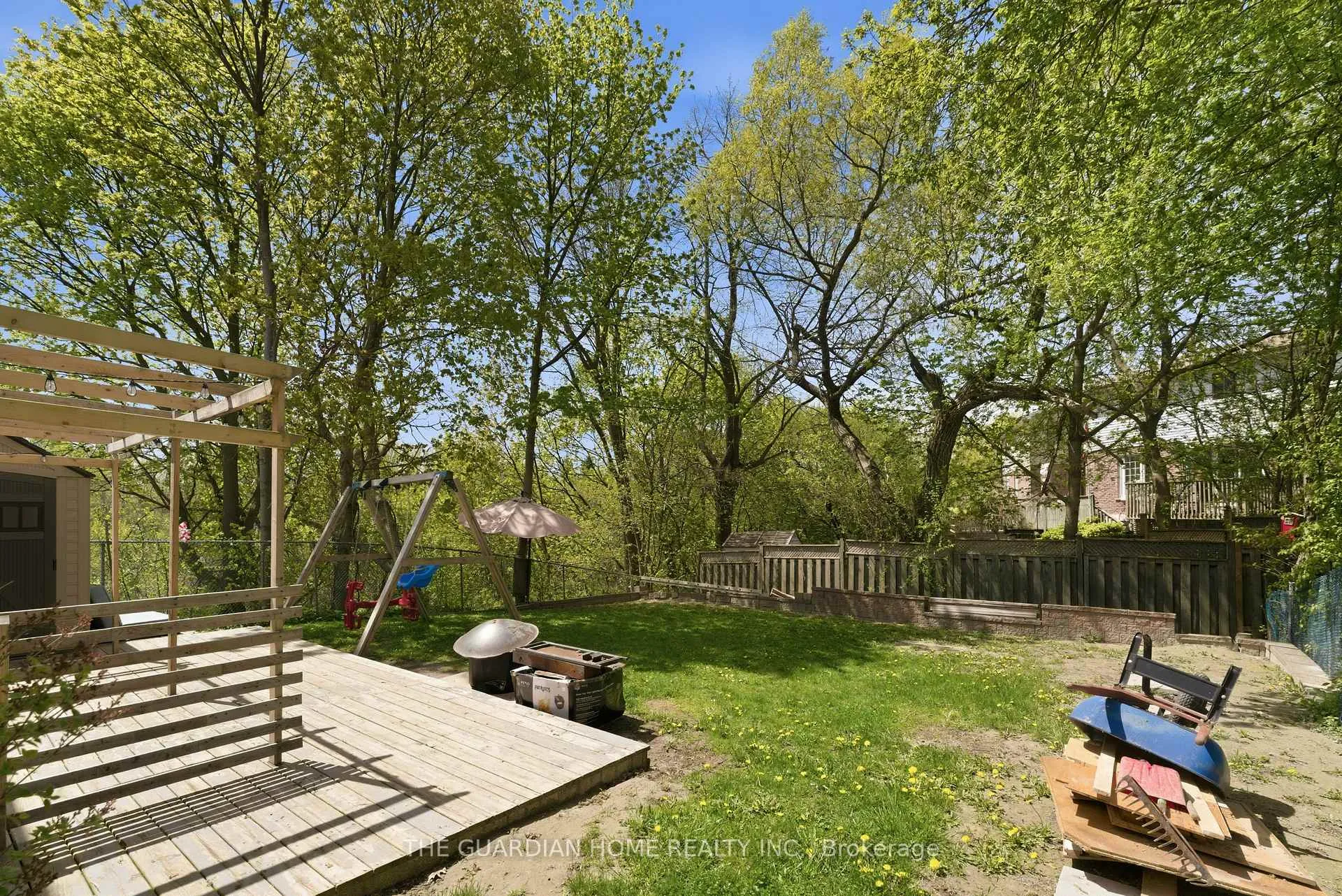Photo 44 of 174 Harmony Road S, Oshawa, Donevan — HOMEH