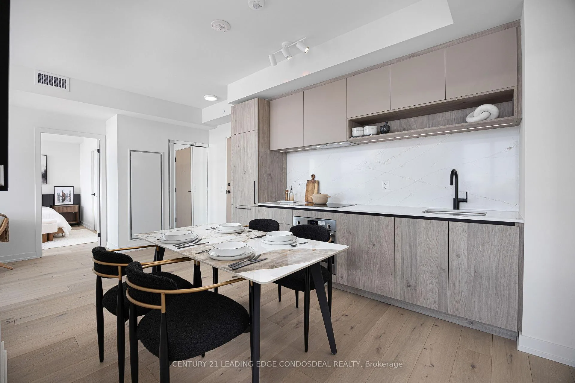 Photo 11 of Unit 1402, 181 Sterling Road, Toronto, Dufferin Grove — HOMEH