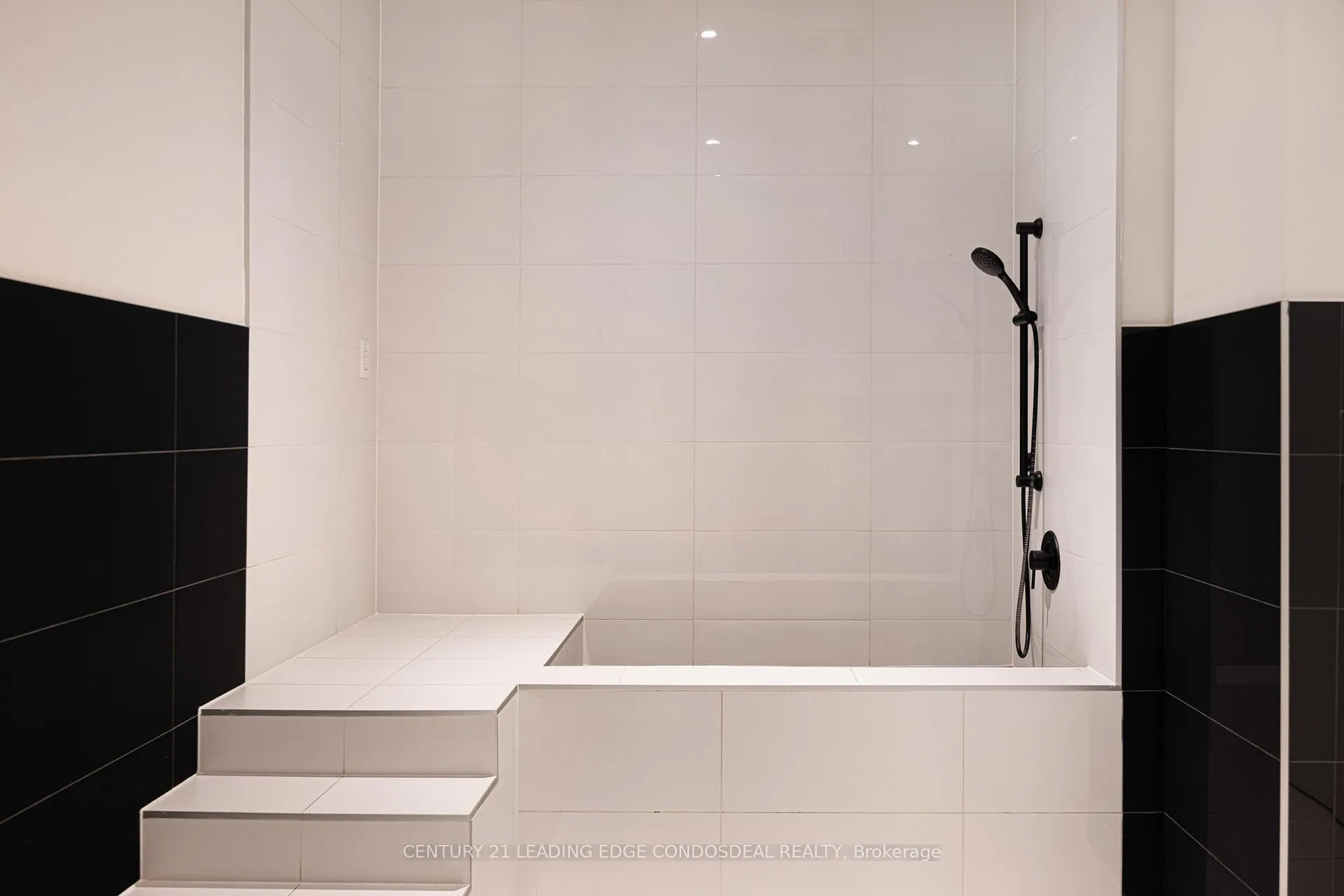 Photo 37 of Unit 1402, 181 Sterling Road, Toronto, Dufferin Grove — HOMEH