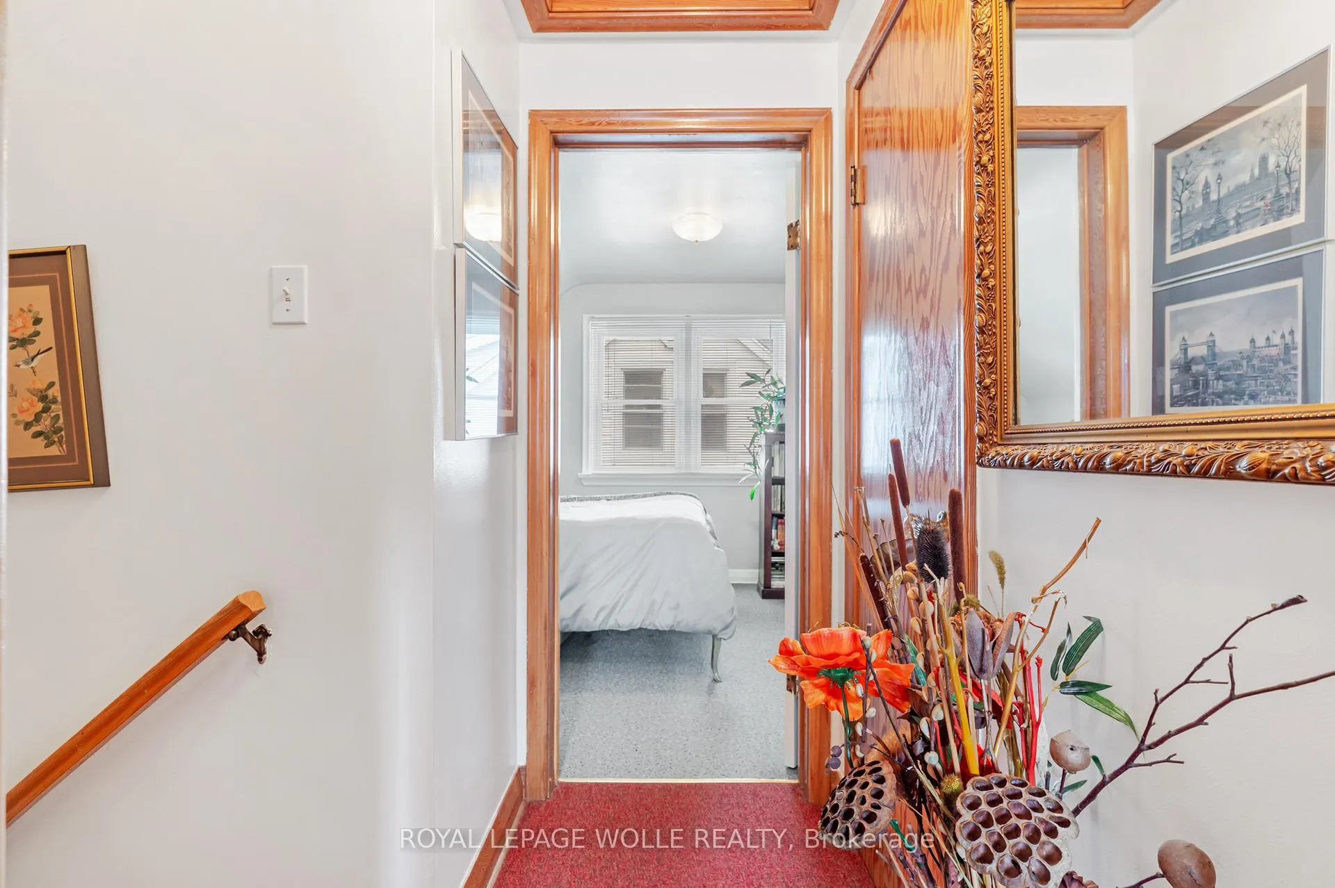 Photo 19 of 34 6 Avenue, Kitchener — HOMEH