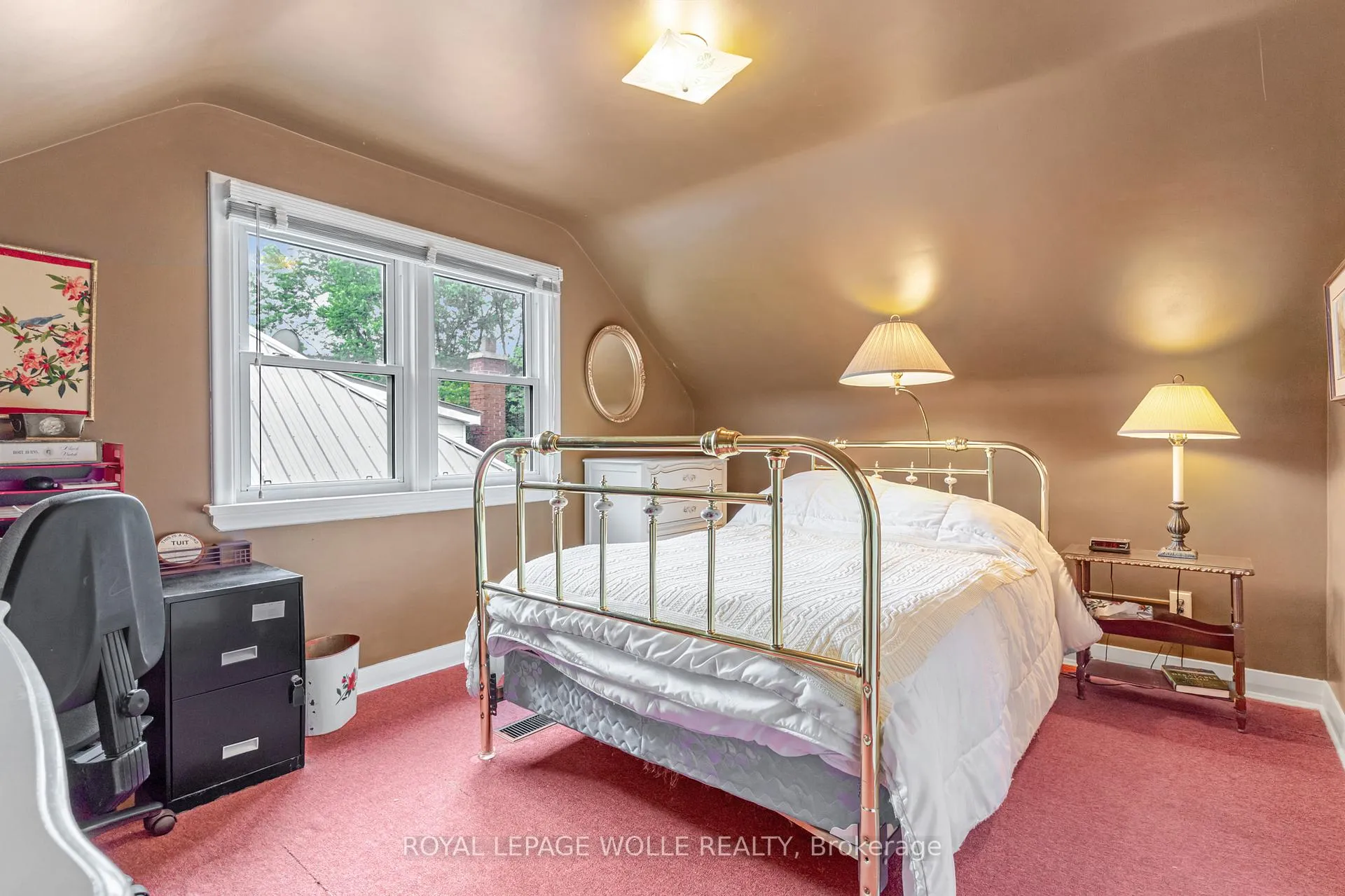 Photo 22 of 34 6 Avenue, Kitchener — HOMEH