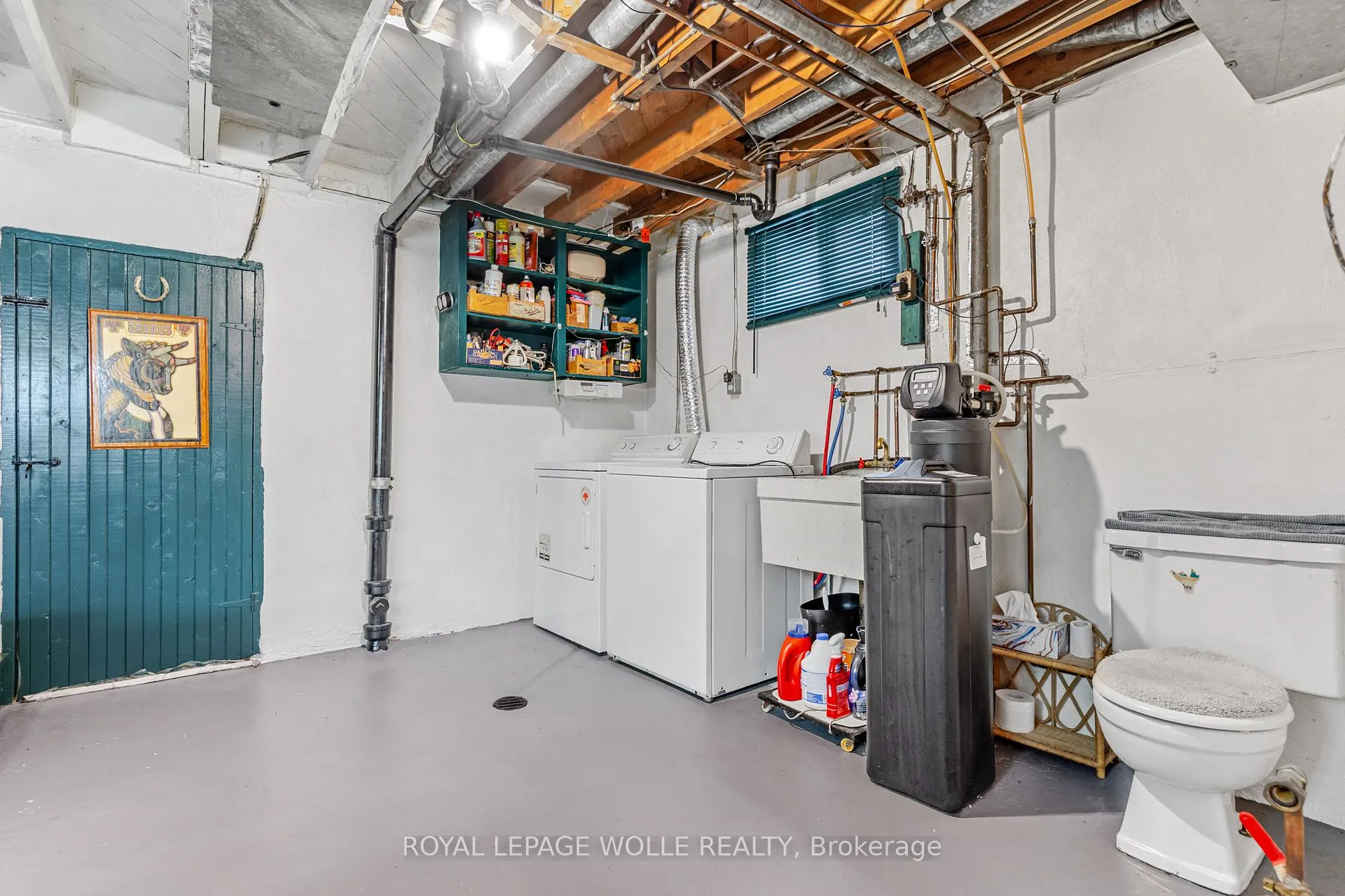 Photo 26 of 34 6 Avenue, Kitchener — HOMEH